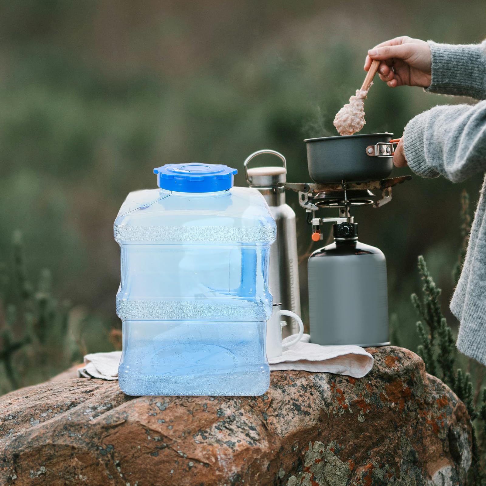 ULTECHNOVO Camping Wasserkanister 10 L aus Pvcpc mit Griff Tragbarer Wasserbehälter für Trinkwasser Outdoor Wasserspeicher für Camping Haushalt und Auto