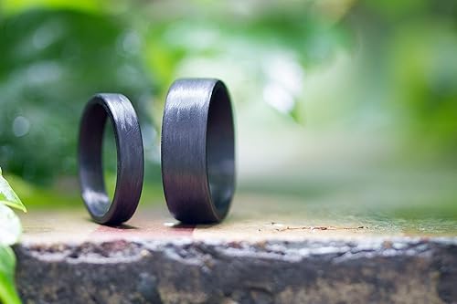 Miniatura 3 de Set of two black carbon fiber wedding and engagement bands. Unique jewelry rings. Engagement Rings (00101_4N7N)