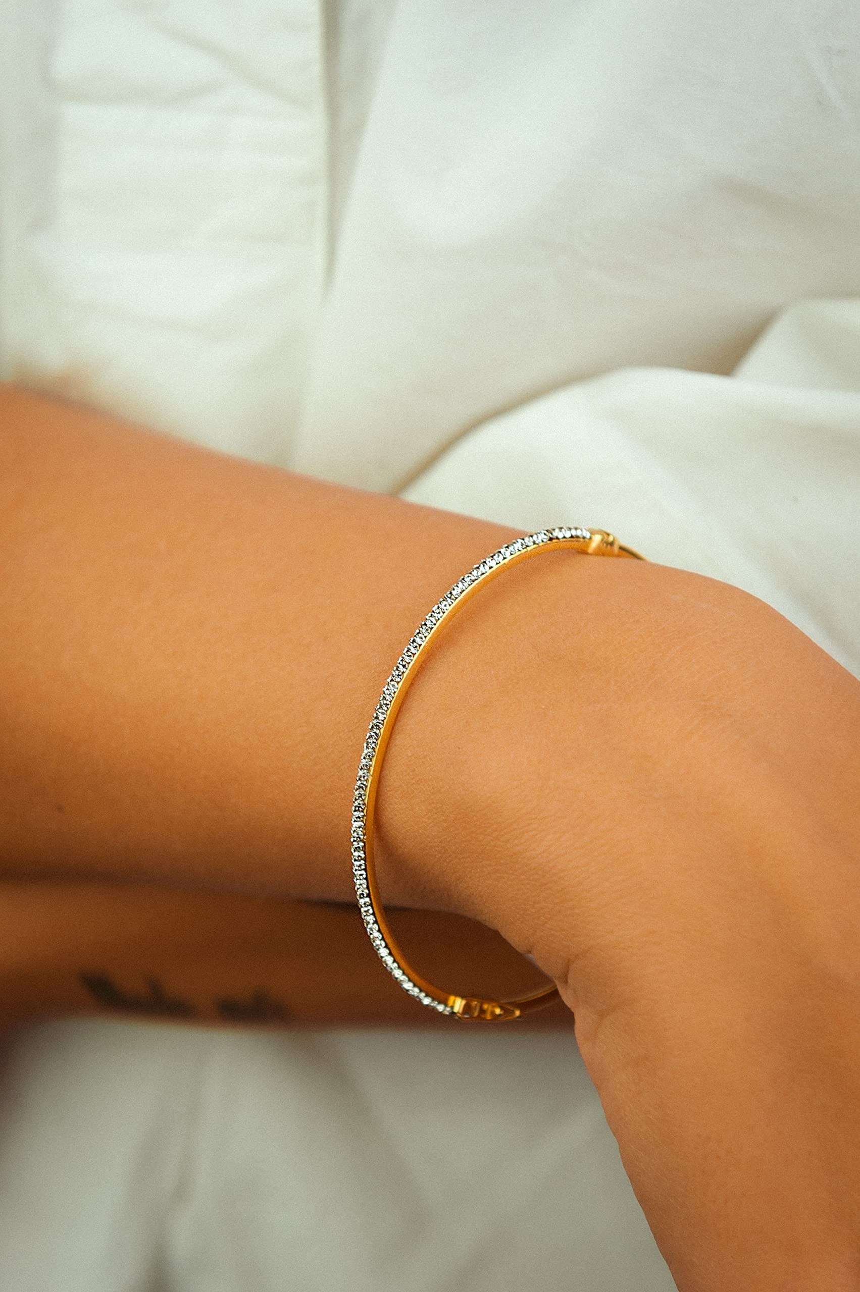 DelPia, Bracciale in Oro 18kt e Argneto Sterling 925 con Cristalli Luminosi (oro giallo con pietre bianche, 51x61mm)