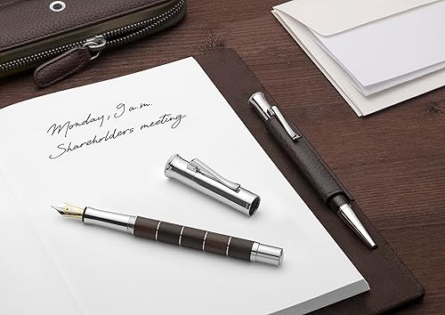 Miniatura 8 de Graf von Faber-Castell Pluma estilográfica clásica Anello Grenadilla, punta mediana (M) (FC145800)