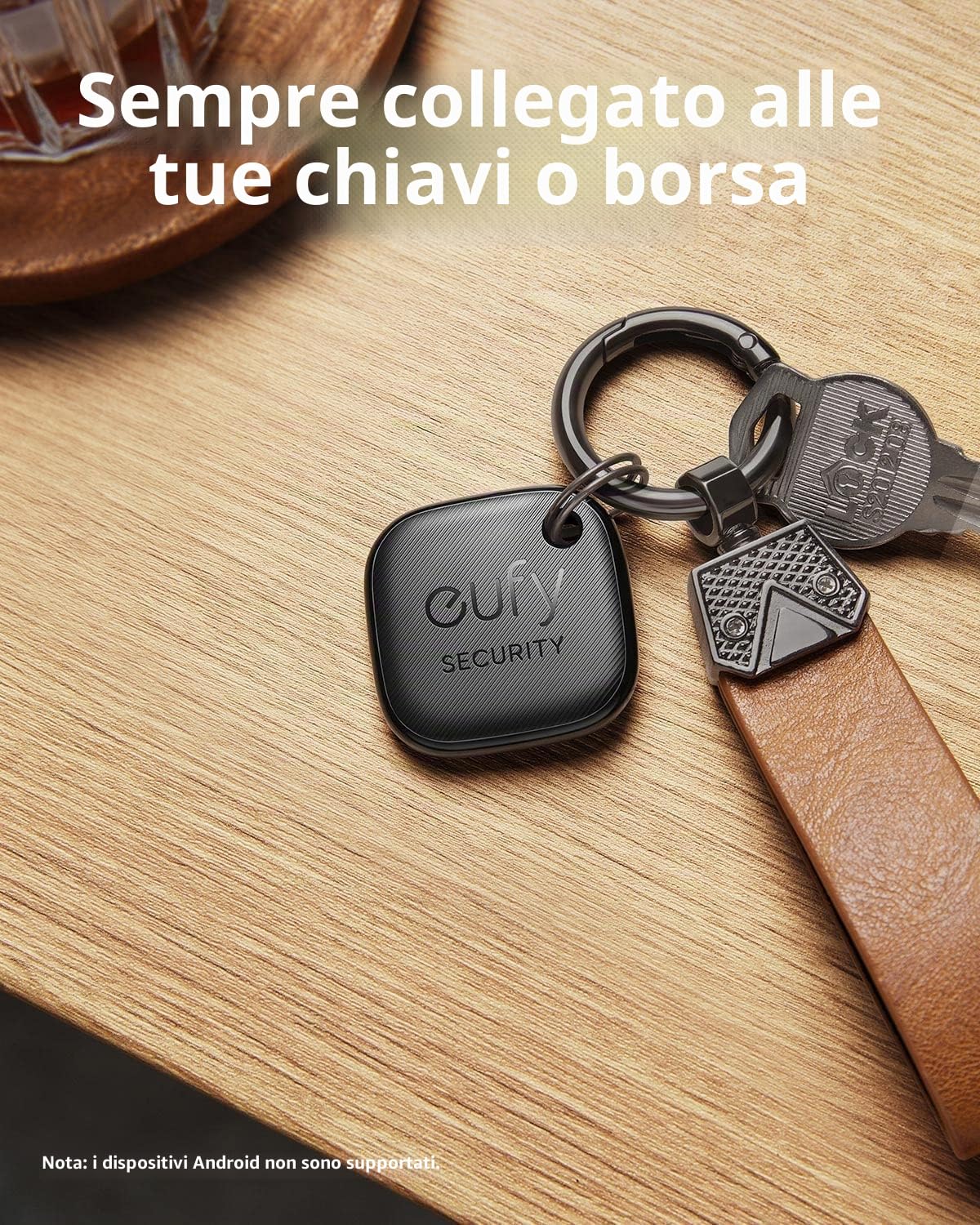 eufy Security SmartTrack Link (nero, confezione da 4) Key Finder compatibile con Apple Find My (iOS) Bluetooth Tracker per auricolari e localizzatore di bagagli
