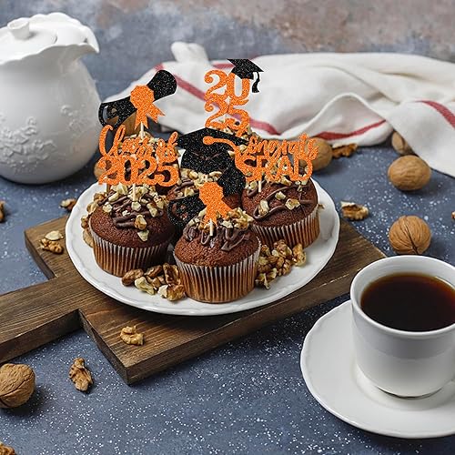 Miniatura 290 de Paquete de 24 adornos dorados para cupcakes de graduación 2025 con purpurina So Proud of You Done Diploma Graduation Cap Cupcake Picks Class of 2025