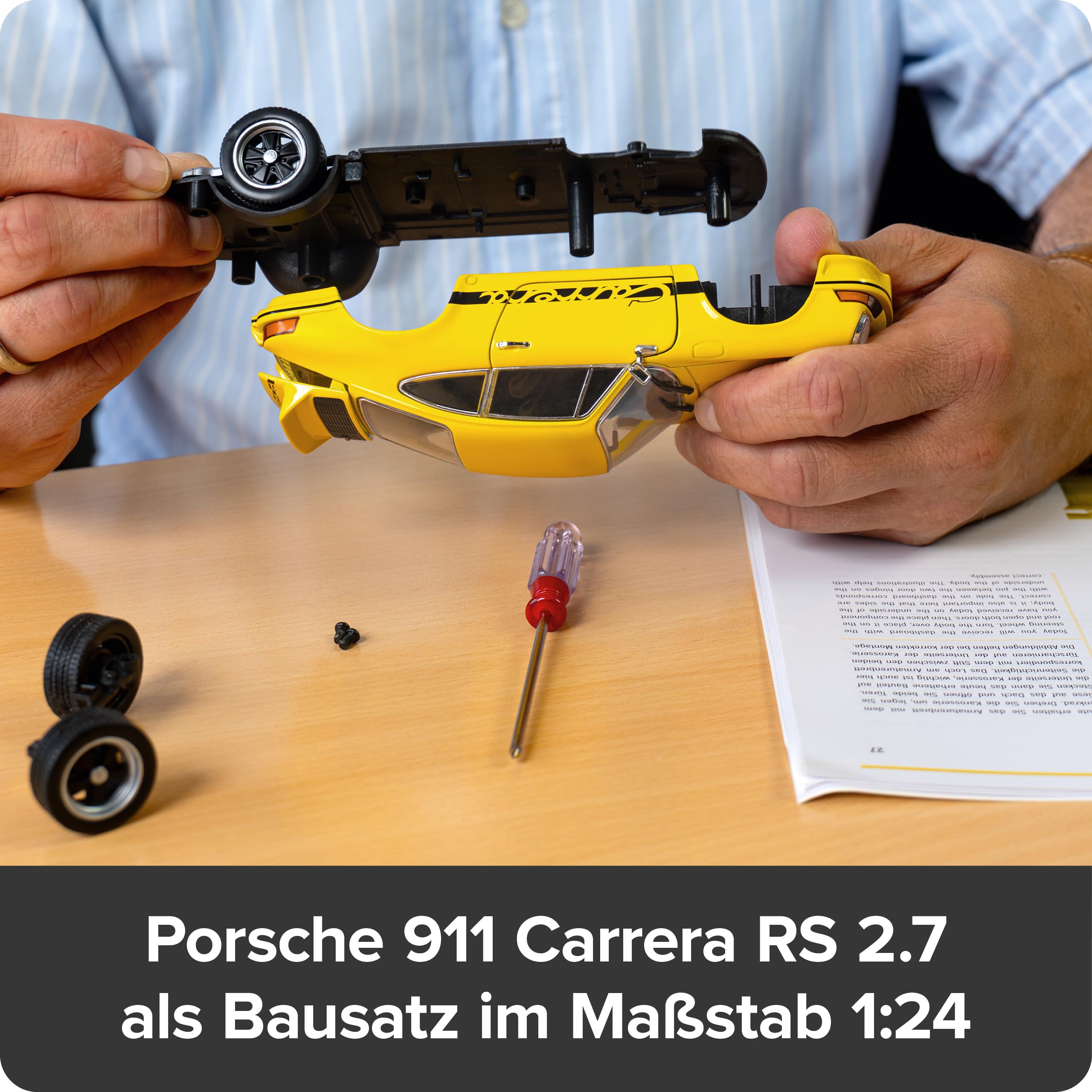 FRANZIS 67273 - Porsche 911 Carrera RS 2.7 Adventskalender, Modellbau 1:24