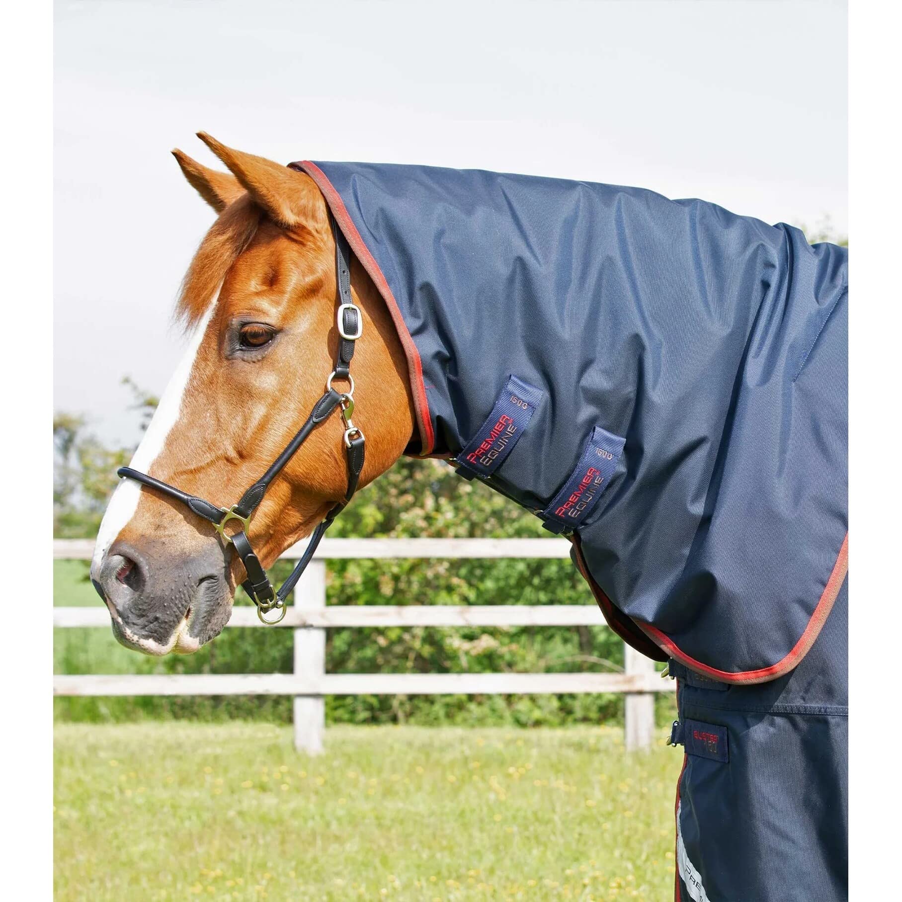 Coperta impermeabile per cavalli con copricollo Premier Equine Buster 150 g
