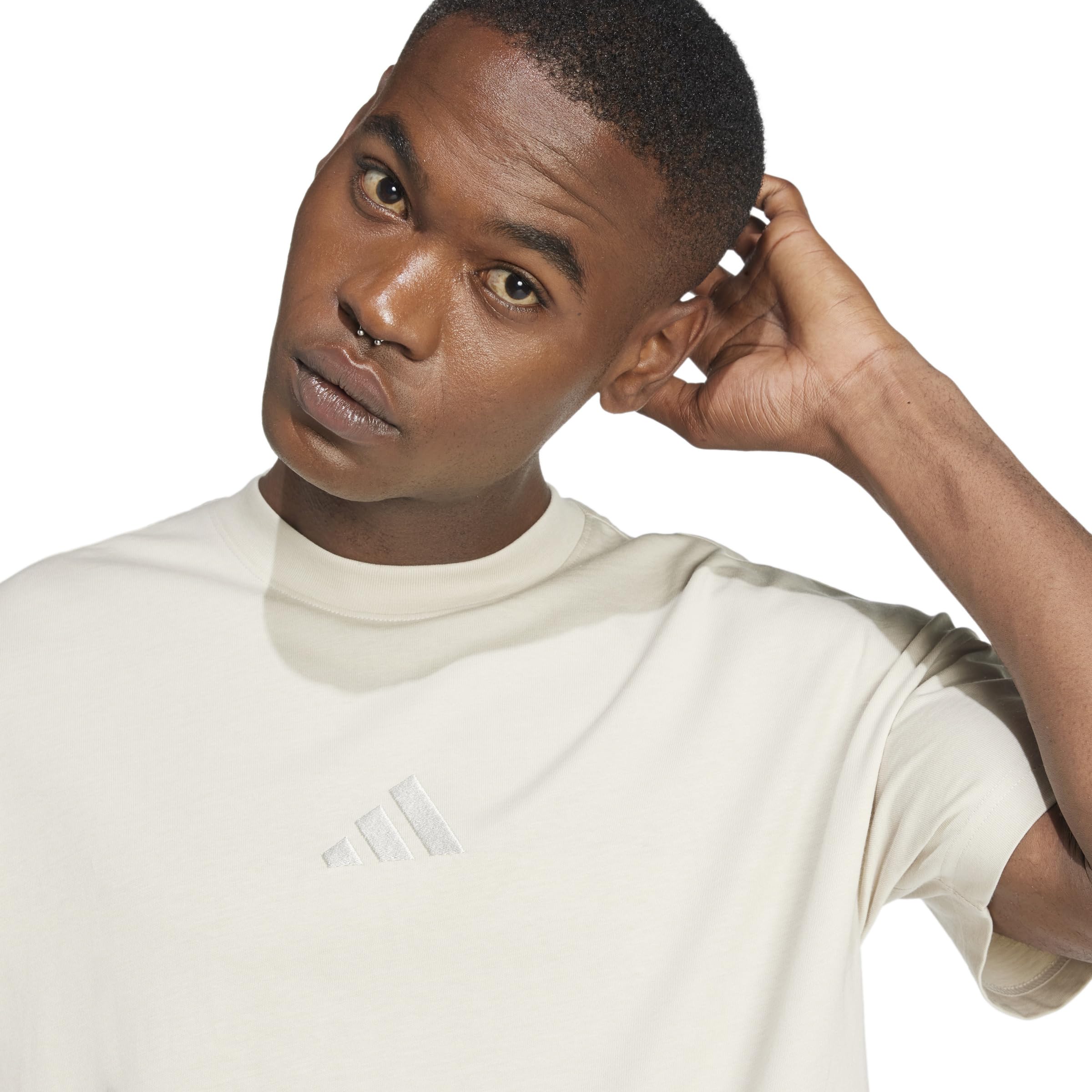 adidas T-shirt z krótkim rękawem Mężczyźni All Szn T-shirt