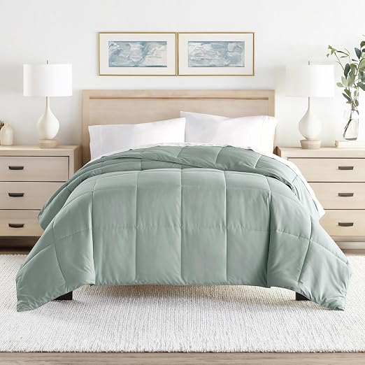 Linen Market King Comforter (1 Piece - LGray) - Bring Luxury Home with Our Soft and Lightweight Down Alternative Comforters King Size - Can Also fit as California King Size Beds