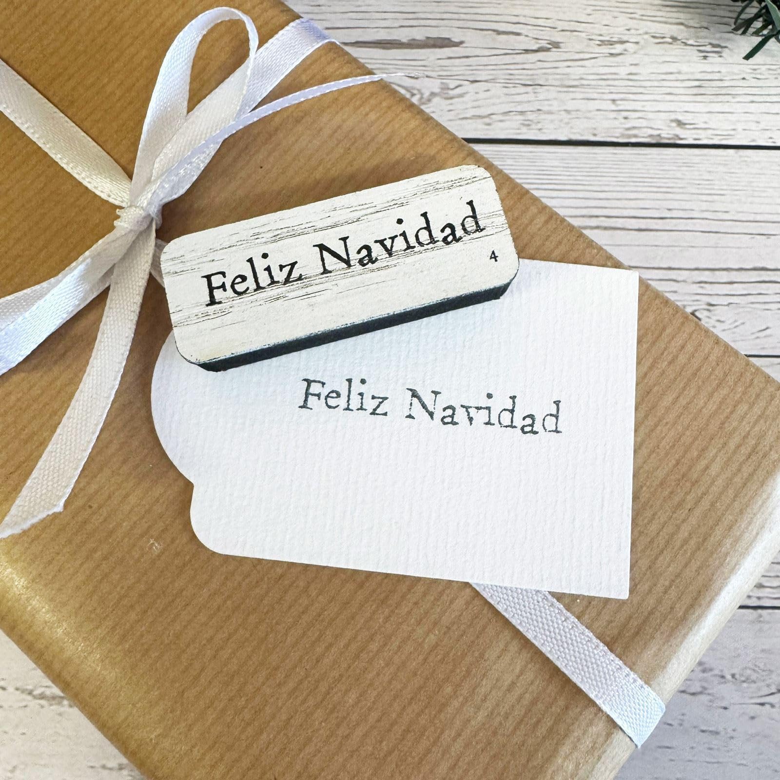 Luck And Luck White Feliz Navidad Wooden Rubber Stamp, Diy Christmas Crafts, Gift Tags, Scrapbooking Stamps, Christmas Wooden Stamp D4