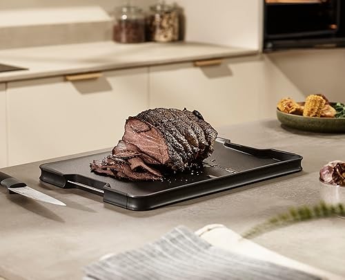 Miniatura 2 de Joseph Joseph Cut&Carve Plus - Tabla de cortar antideslizante, multifunción, de doble cara para preparación y tallado de alimentos, apta para