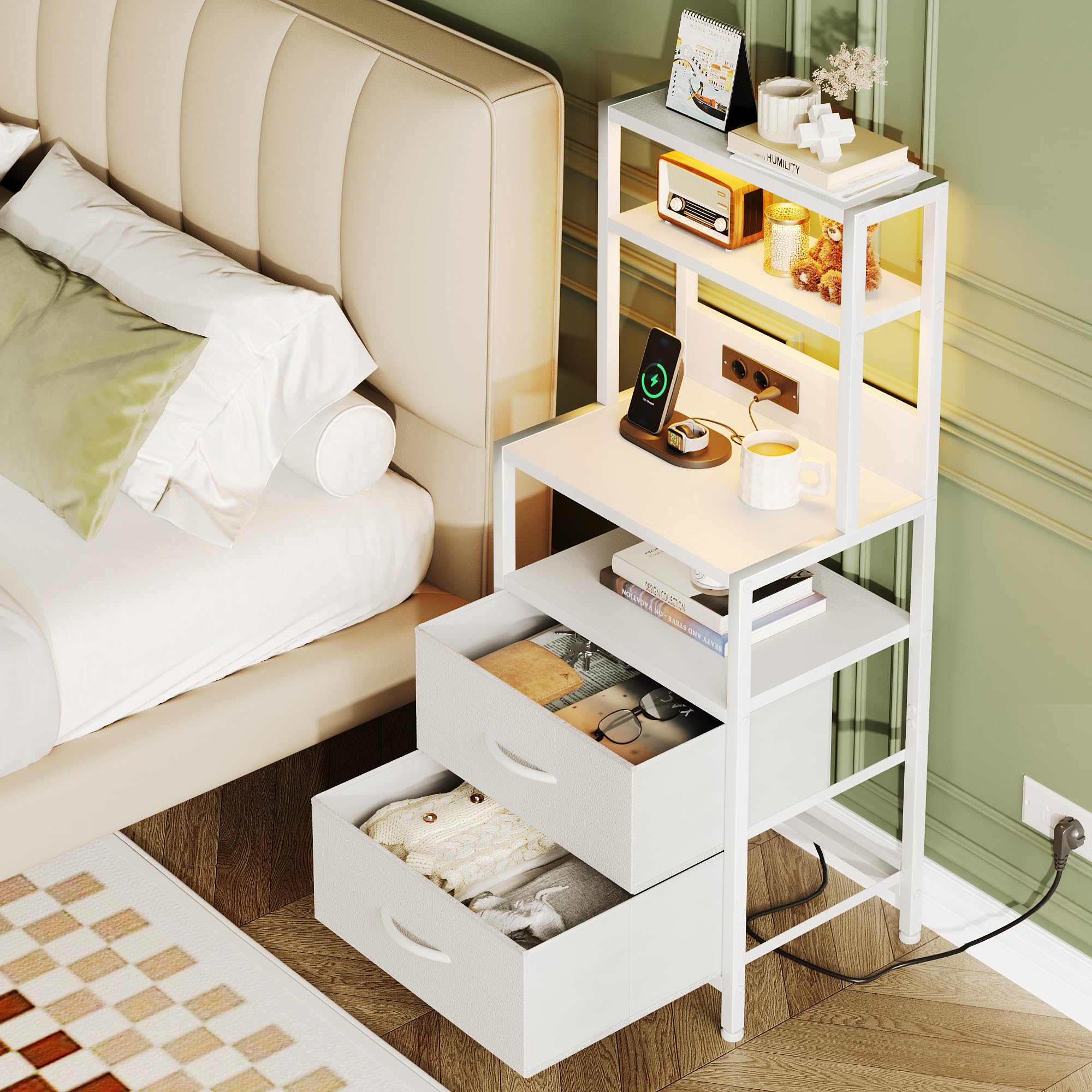 CAIYUN Table de chevet, haute table de nuit blanche avec 4 étagères, 2 tiroirs en tissu PU et bande lumineuse LED, tables de nuit avec station de charge, table d'appoint pour la chambre à coucher