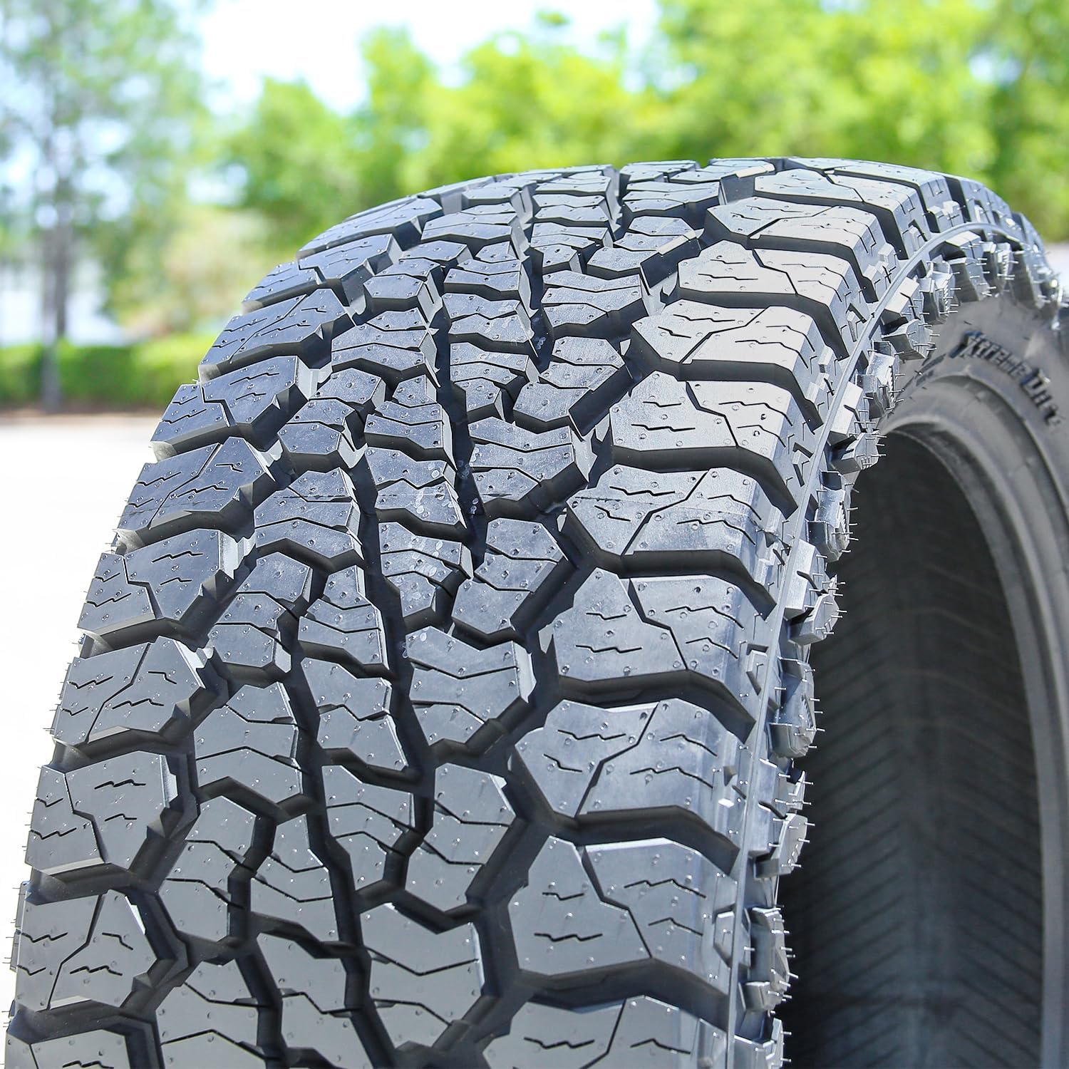 Venom Power Swampthing A/T Xtreme Dirt Truck/SUV All-Terrain Off-Road Radial Tire-HL 275/50R22 275/50/22 275/50-22 116H Load Range XL 4-Ply BSW Black Side Wall