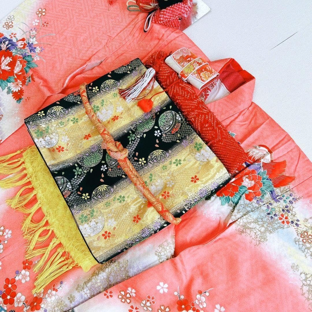 セット　七五三７歳女の子　着物＆帯＆袖無長襦袢＆小物　サーモンピンク　花御所車 Amazon.co.jp: セット 七五三7歳女の子 着物＆帯＆袖無長襦袢