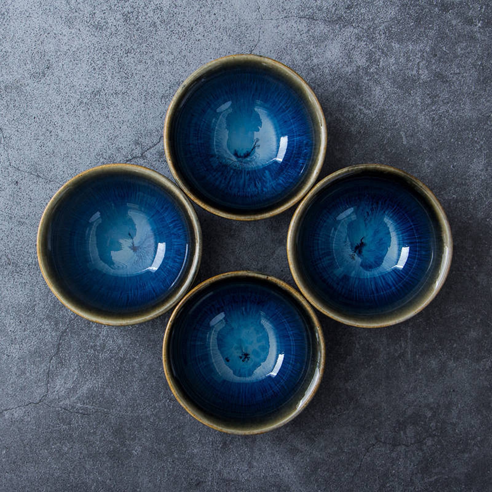 Service à saké en céramique Japonaise, céramique, 4 Tasses à saké, 1 Pot à saké, 5 pièces, Ensemble de saké à Liqueur Japonaise Tasses en céramique Traditionnelles en Porcelaine,B