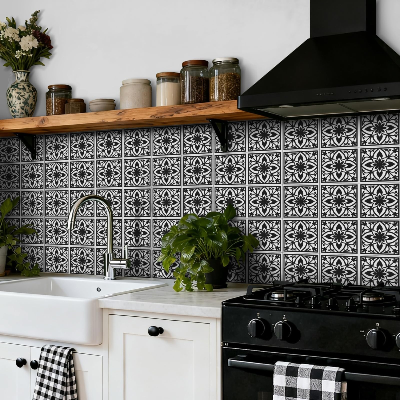 Peel and Stick Wall Tiles Mandala Black Tiles Self Adhesive PVC Home Decor Backsplash Kitchen Tile Stickers Waterproof Tile Stickers for Bathroom 20x20cm /24 Pcs
