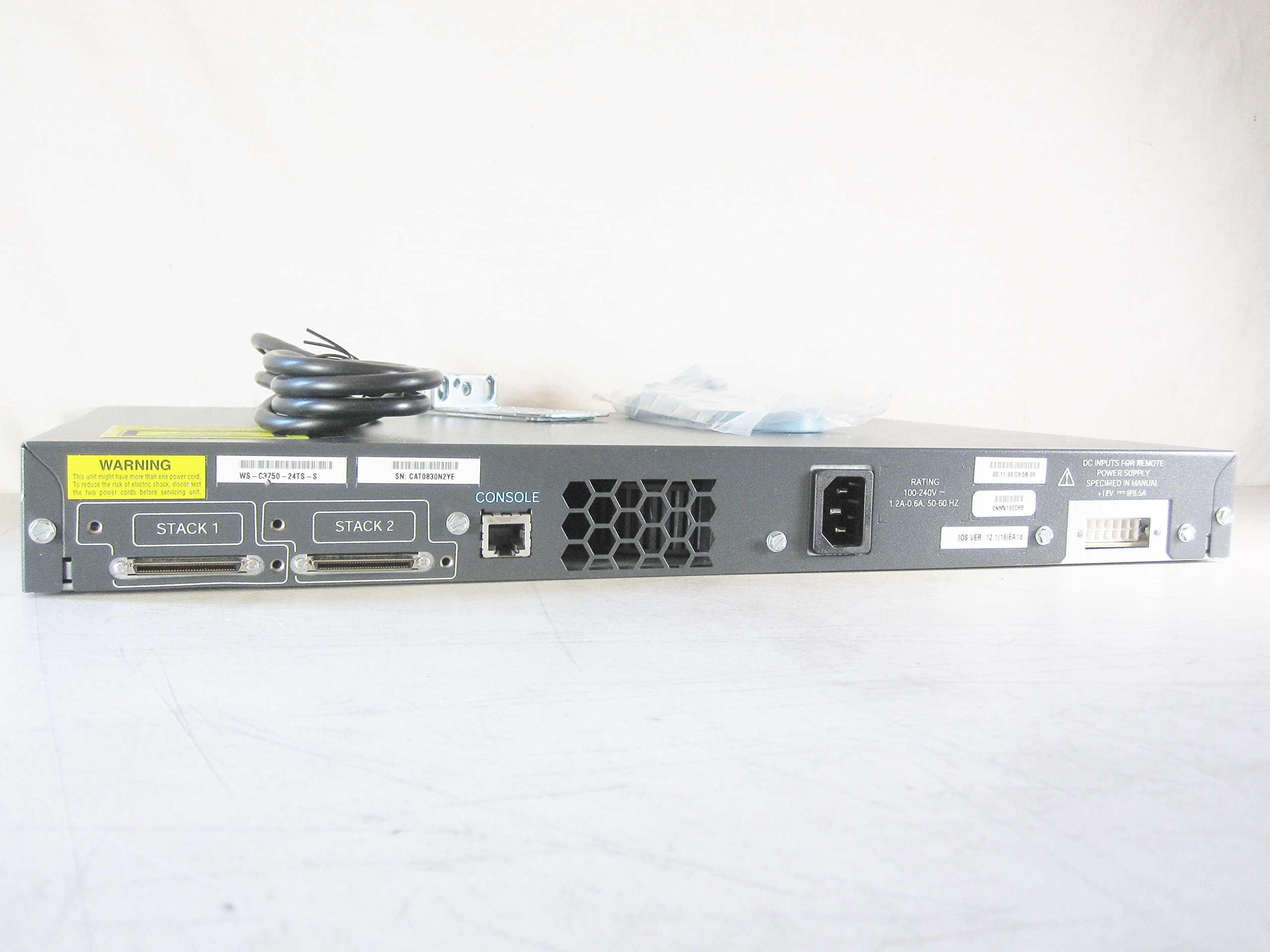 Amazon | CISCO Catalyst 3750-24TS-S スタッカブル マルチレイヤ 