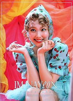 TWICE ナヨン・ダヒョンうちわ計50枚＋大型フォトブック3冊セット Amazon.co.jp: TWICE POPUP STORE “Twaii's Shop“ うちわ ナヨン