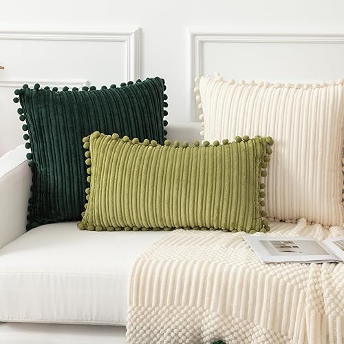 Miniatura 9 de UGASA - Fundas de almohada decorativas suaves y bohemias con pompones, paquete de 2 fundas cuadradas de franela a rayas modernas para sofá,