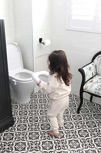 Miniatura 6 de Dreambaby Asiento de orinal suave al tacto, cómodo asiento acolchado, con base alta debajo para un posicionamiento seguro, se adapta a la mayoría de