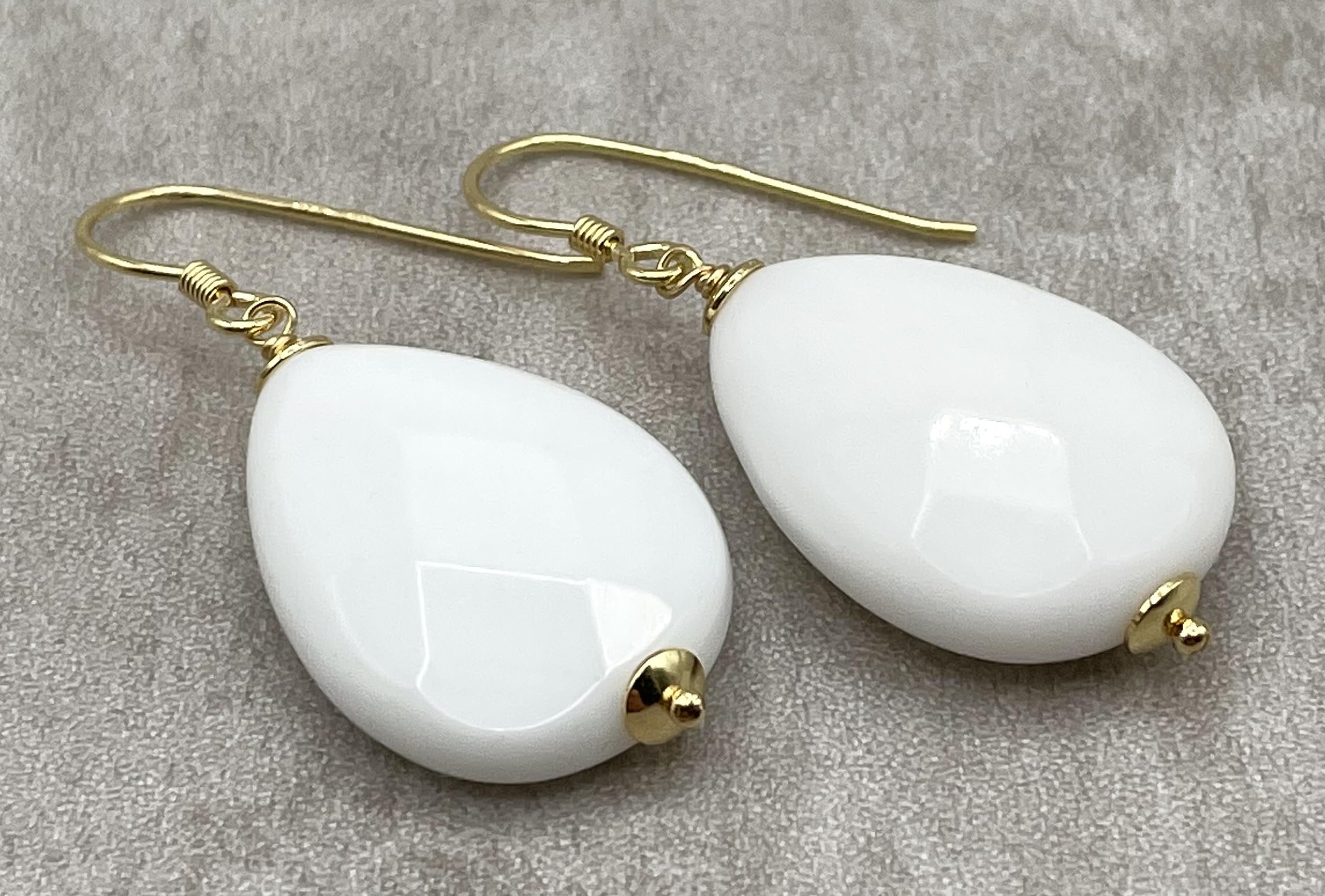 Pendientes de Agata Blanca, Vermeil 24 K, Made in Italy, Joyas Artesanales de Piedras Naturales, Regalo para Mujeres