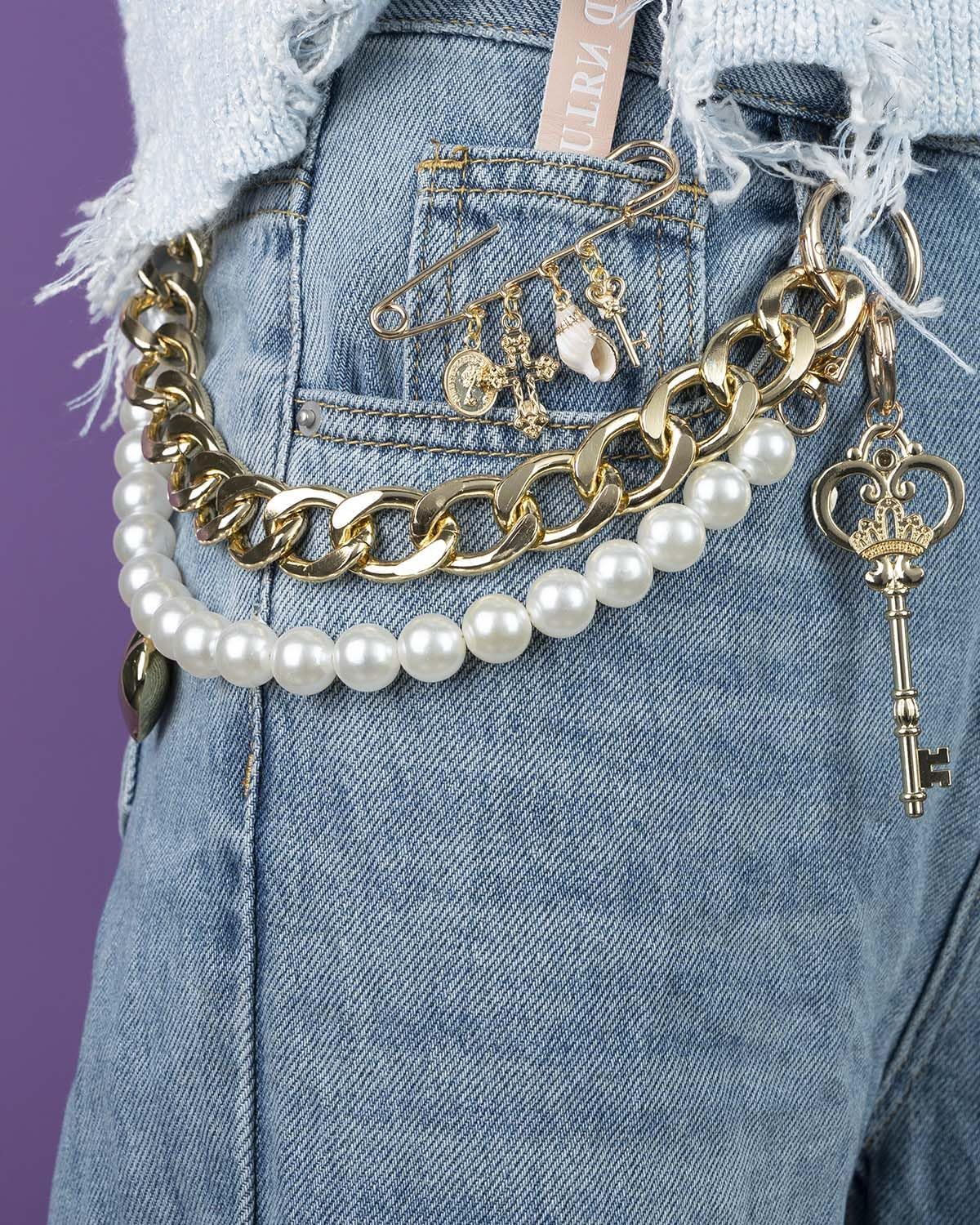 Original 4 in 1 Gold, Pearl Bag Charms Set, Bag Charm Chain, Keychain, Trendy for Fashion-Conscious Women - Image 7