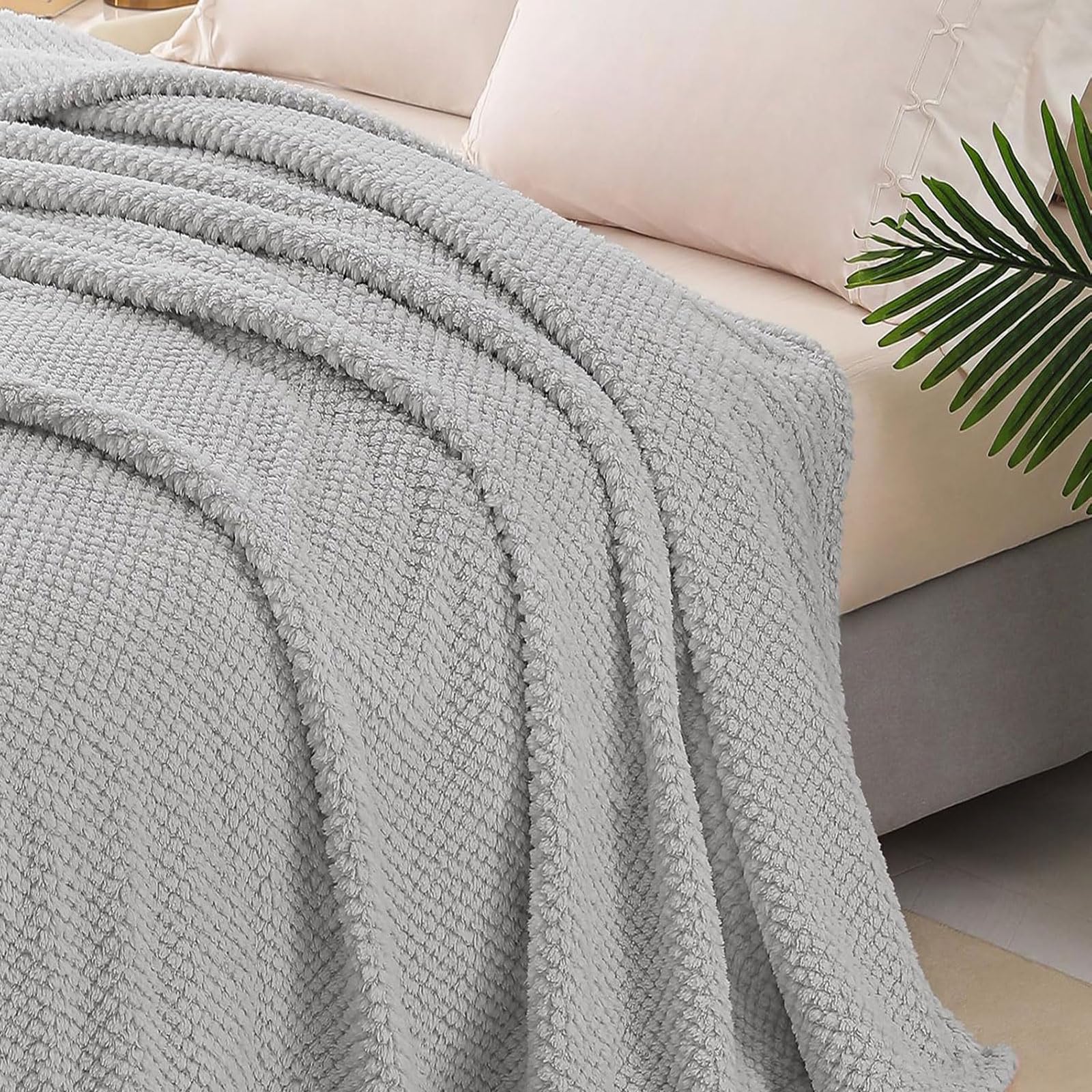 Manta de Algodón Extrasuave 130 x 170 cm Cálida y Mullida para Cualquier Temporada Manta Sofa Franela para Sofá, Cama, Viaje, Gris