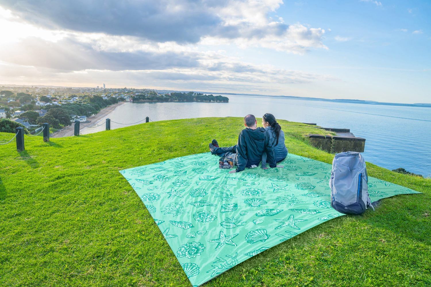 WEKAPO Beach Blanket Waterproof Sandproof Oversized, Extra Large Beach Mat Sand Free, Lightweight & Compact Sand Free Mat with 5 Stakes & 4 Corner Pockets