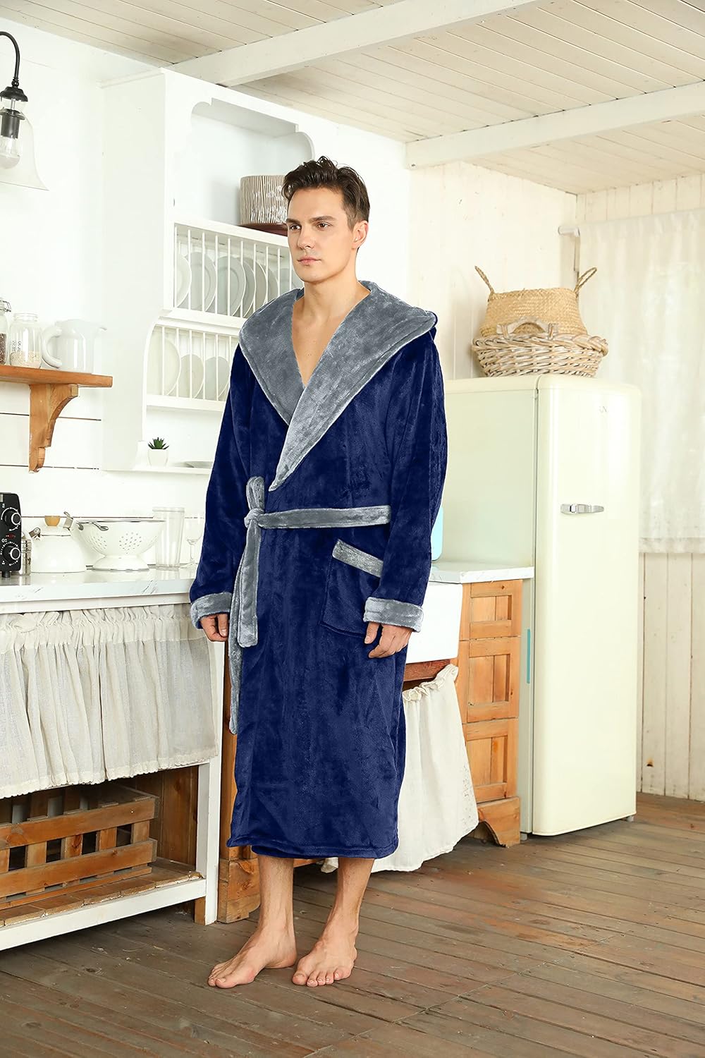 U2SKIIN Mens Hooded Robe, Plush Robes for Men Long Fleece Bathrobe