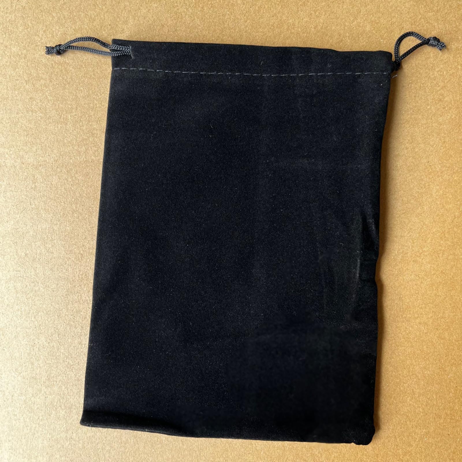 70 dadi poliedrici multilato in acrilico, 10 colori, adatti per giochi di ruolo