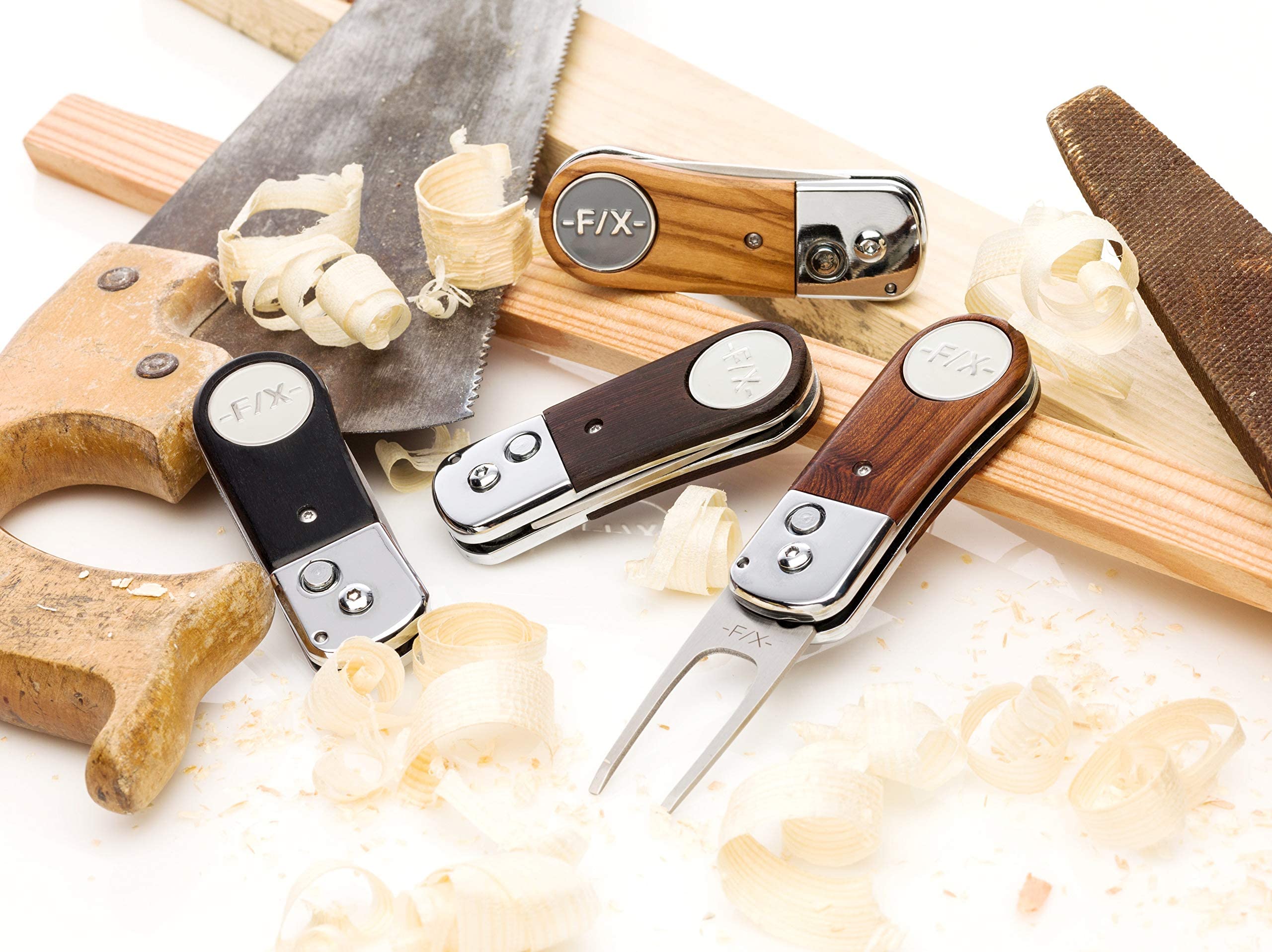 Premium Pitchgabel mit Echtholzbeschlag - Pitchfix de Luxe - ergonomisch - tolles Golfgeschenk für Sie und Ihn