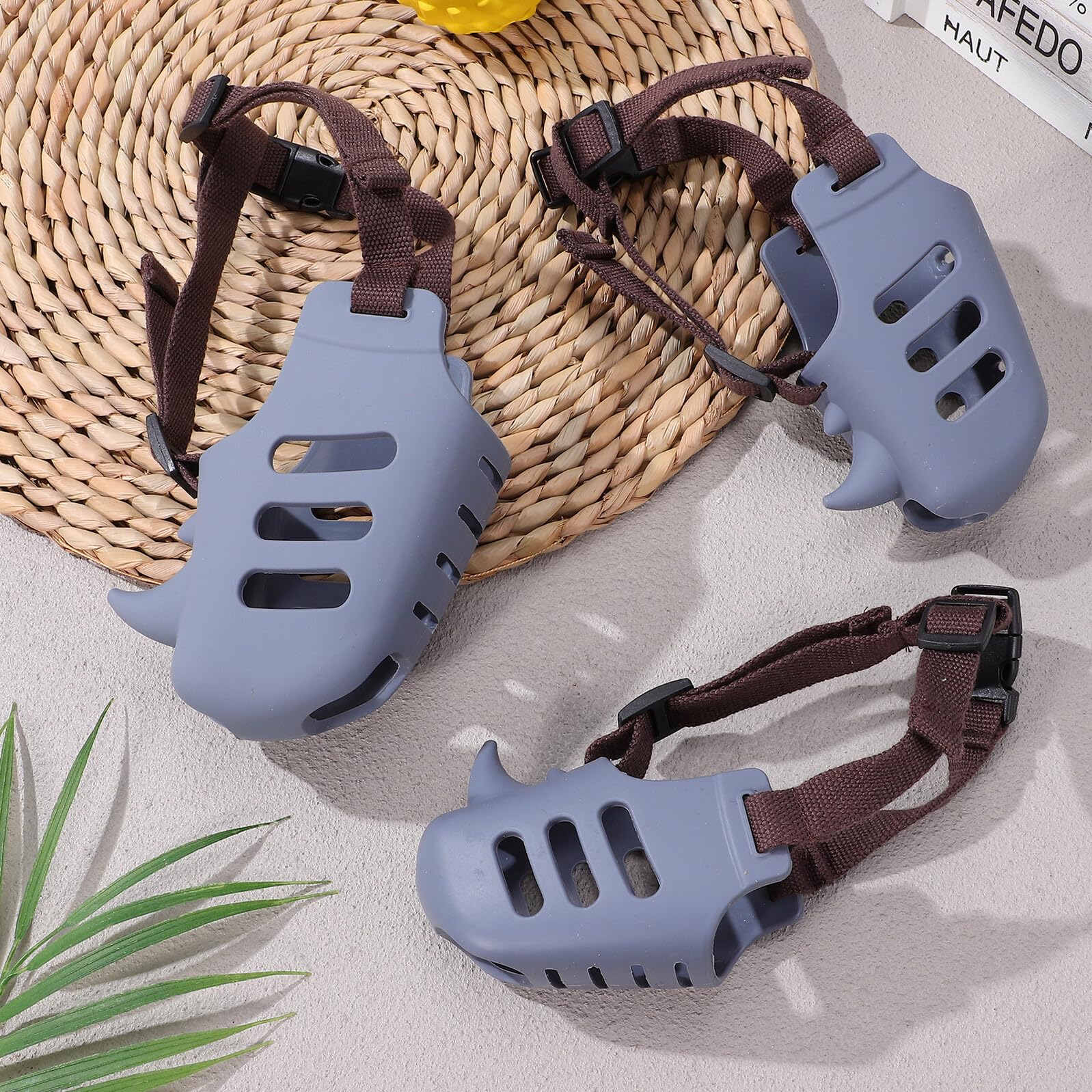 KOMBIUDA 3 pezzi Museruola per Cani Regolabile in Silicone Morbido Antibagno e Antimorso Traspirante e Resistente alle Intemperie per Cani Piccoli Medi e Grandi