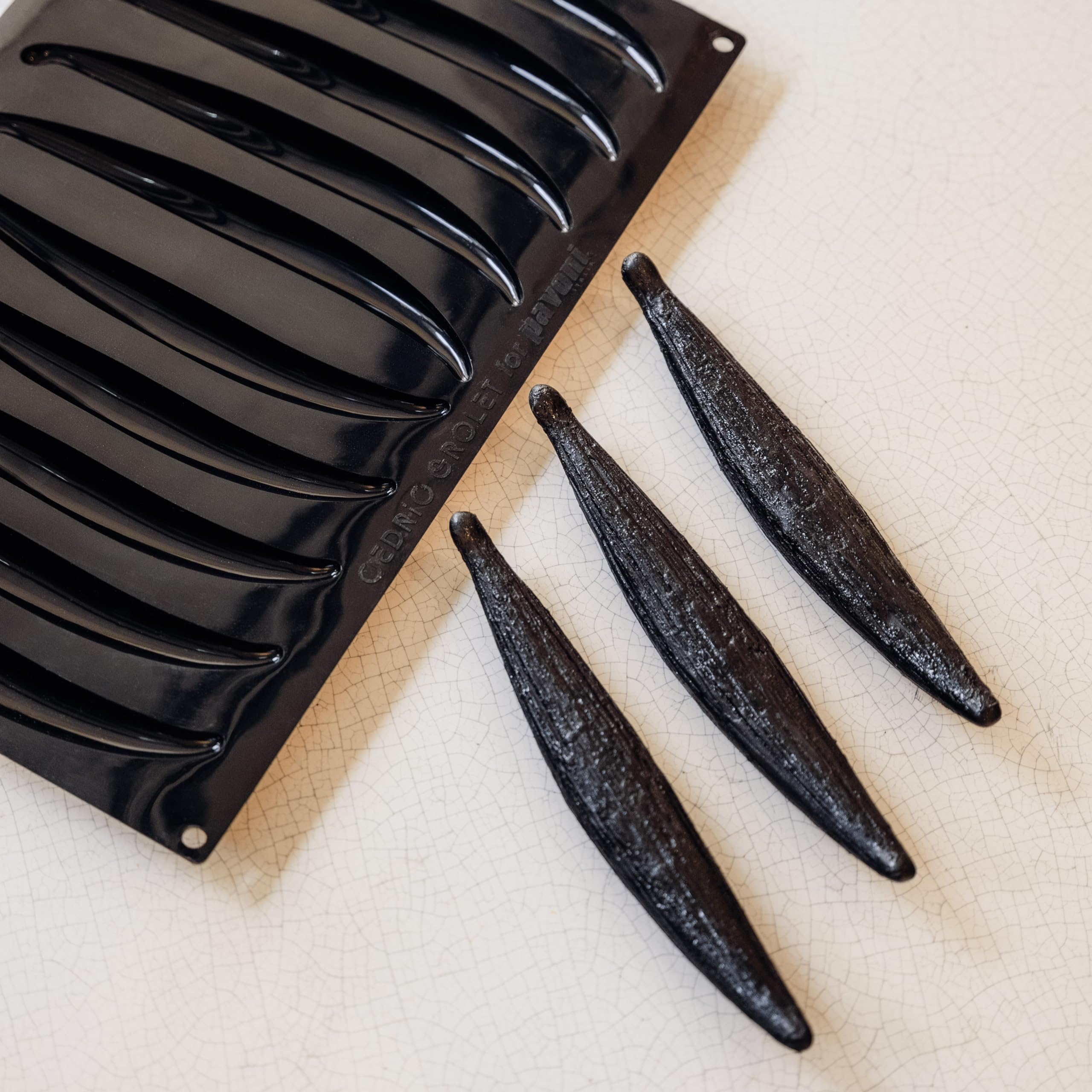 Paons moules en silicone pour gâteaux VANILLA PX43105 225 × 32 × H 35 mm Accessoires professionnels pour la cuisine et la pâtisserie - Moules pour gâteaux Four Congélateur et Abatteur