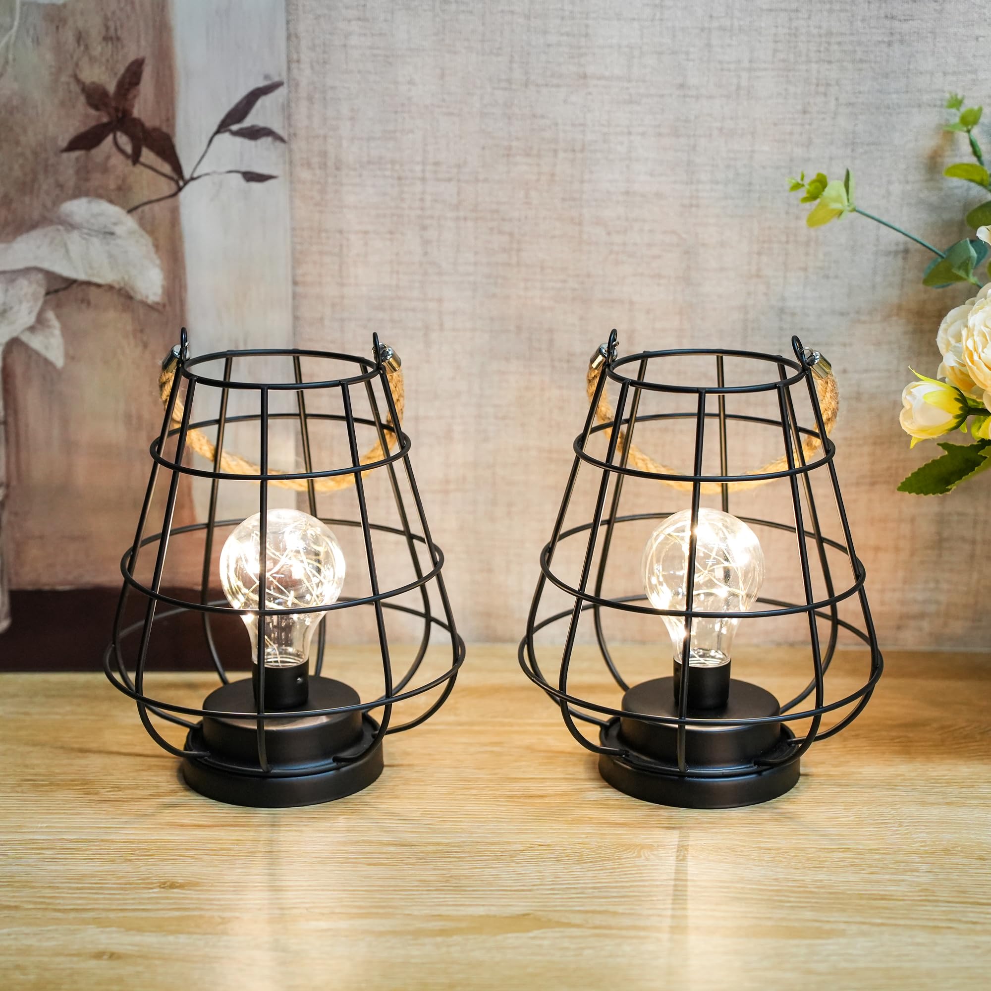 JHY DESIGN Set di 2 lanterne decorative da tavolo a forma di gabbia, alte 22 cm, alimentate a batteria, senza fili, con luci bianche calde, lampadina LED Edison, per soggiorno, camera da letto, casa