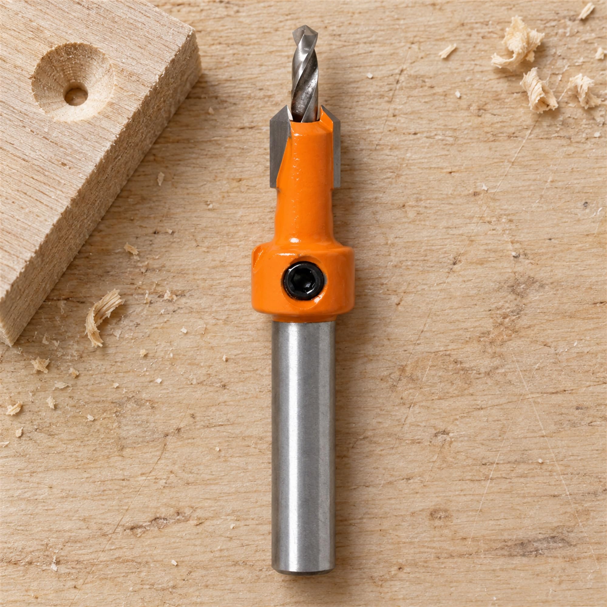 Steel Woodworking Hole Cutter for Cabinet Making and Wood Boring, Workshop Accessory for Furniture Assembly Tasks