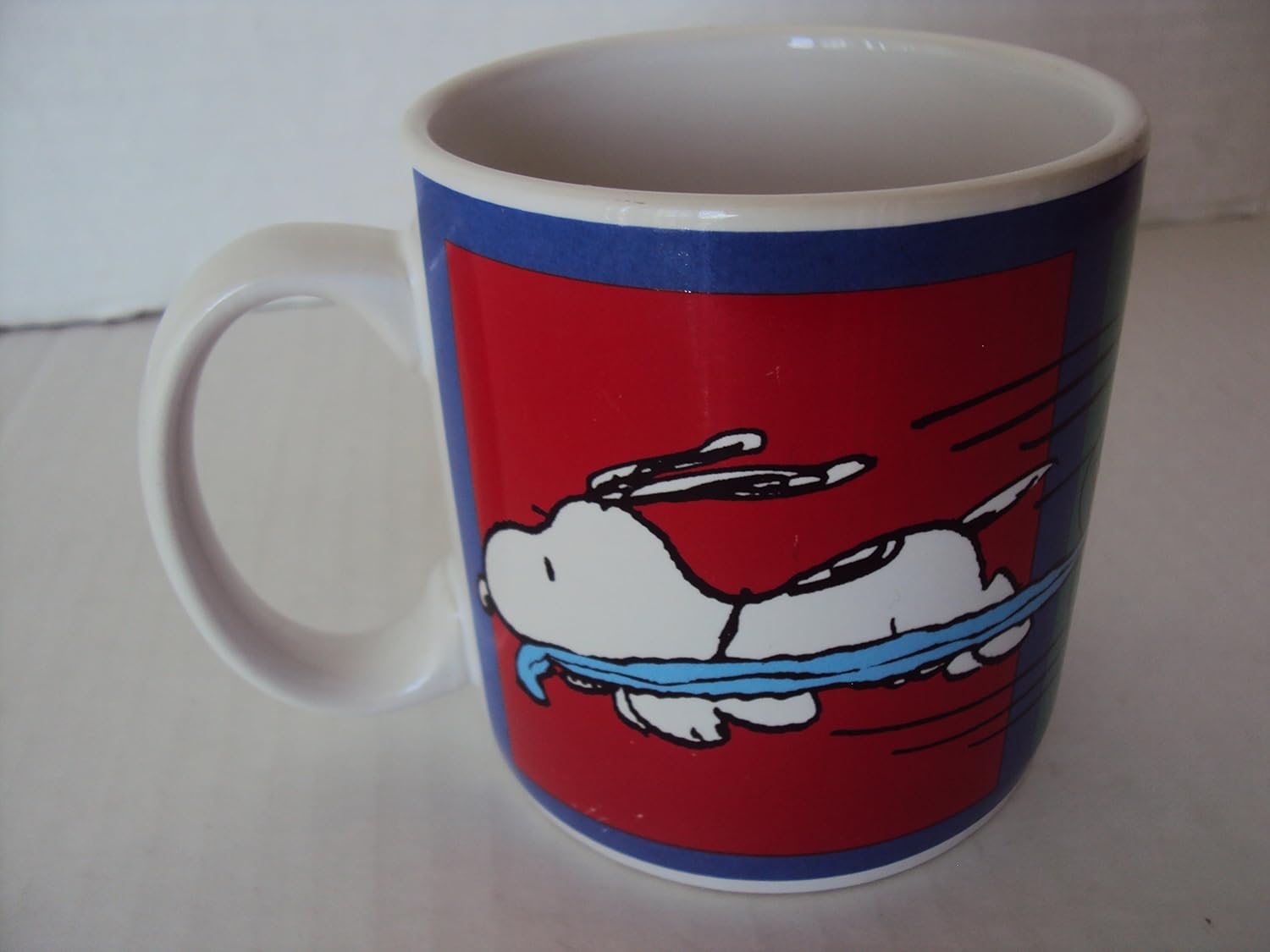 Peanuts Linus Snoopy Character Coffee Mug Cup Home & Kitchen