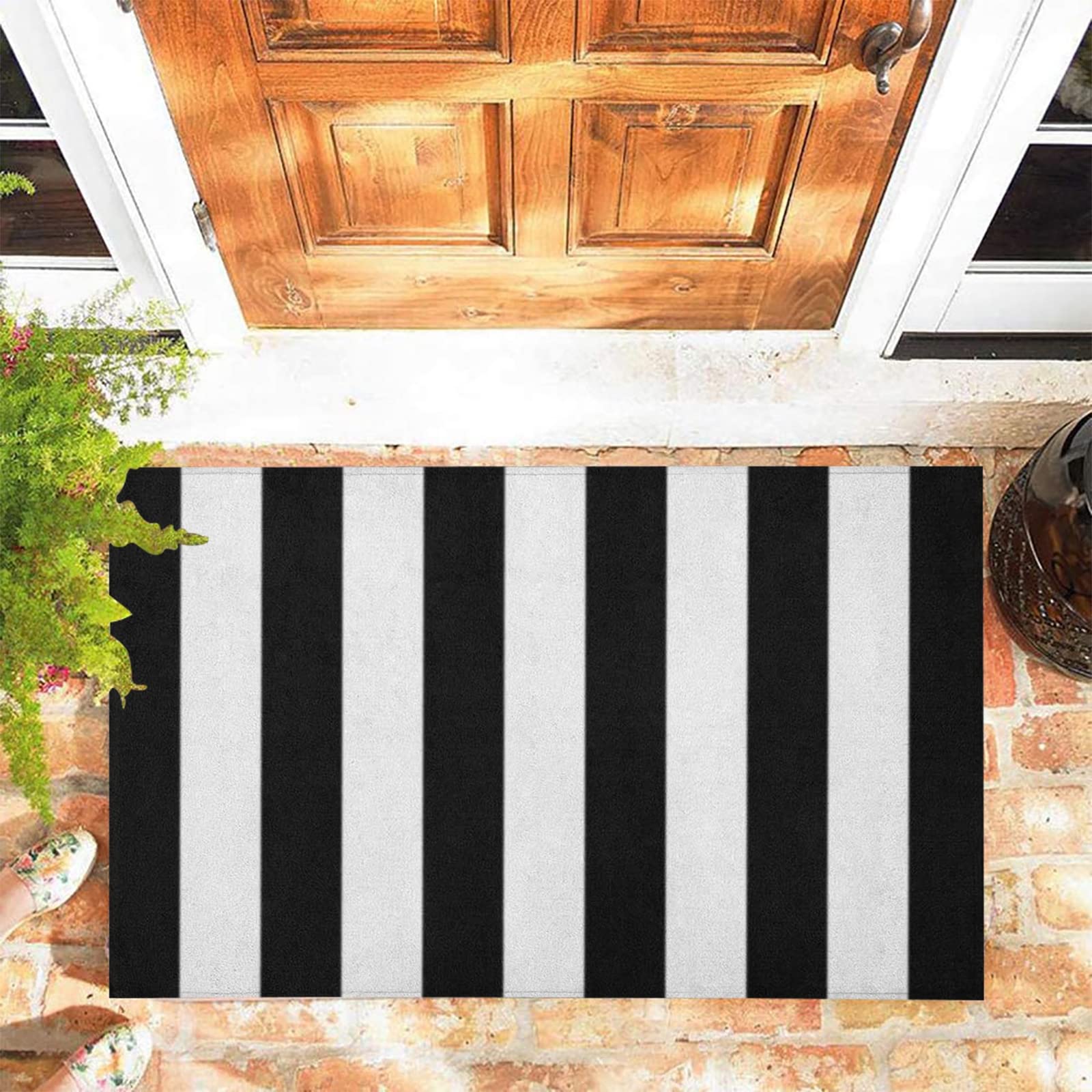 JOOCAR Door Mat Simple and Classic Black White Striped Door Mats for Indoor, 40x60 cm, Non-slip Entrance Rug Machine Washable Soft Doormats for Kitchen Bathroom Bedroom