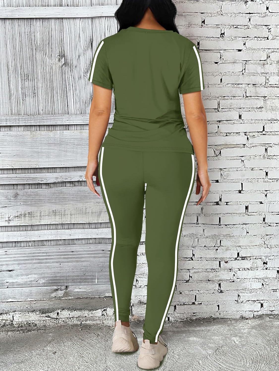 Women's 2 Piece Outfits Sweatsuit Summer Workout Striped Short Sleeve Long Sweatpants Casual Jogging Lounge Set - Image 4