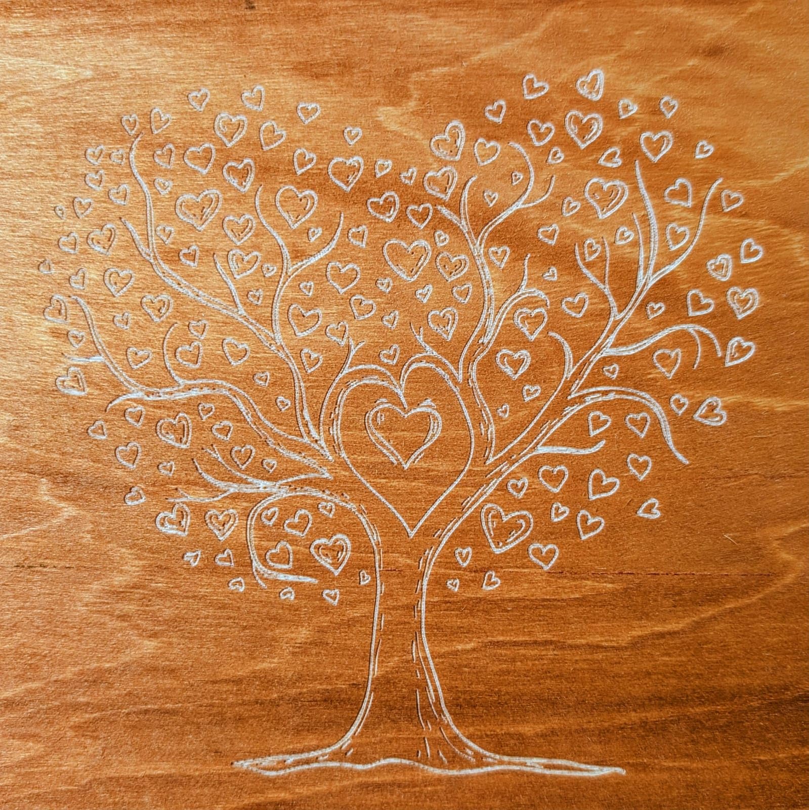 MALONA Libro de Oro de Madera para Boda, Bautismo o Cumpleaños - Libro de visitante / Guest book - Cuaderno de mensajes y recuerdos para todas las ocasiones - Estilo rural con grabado Árbol de la Vida