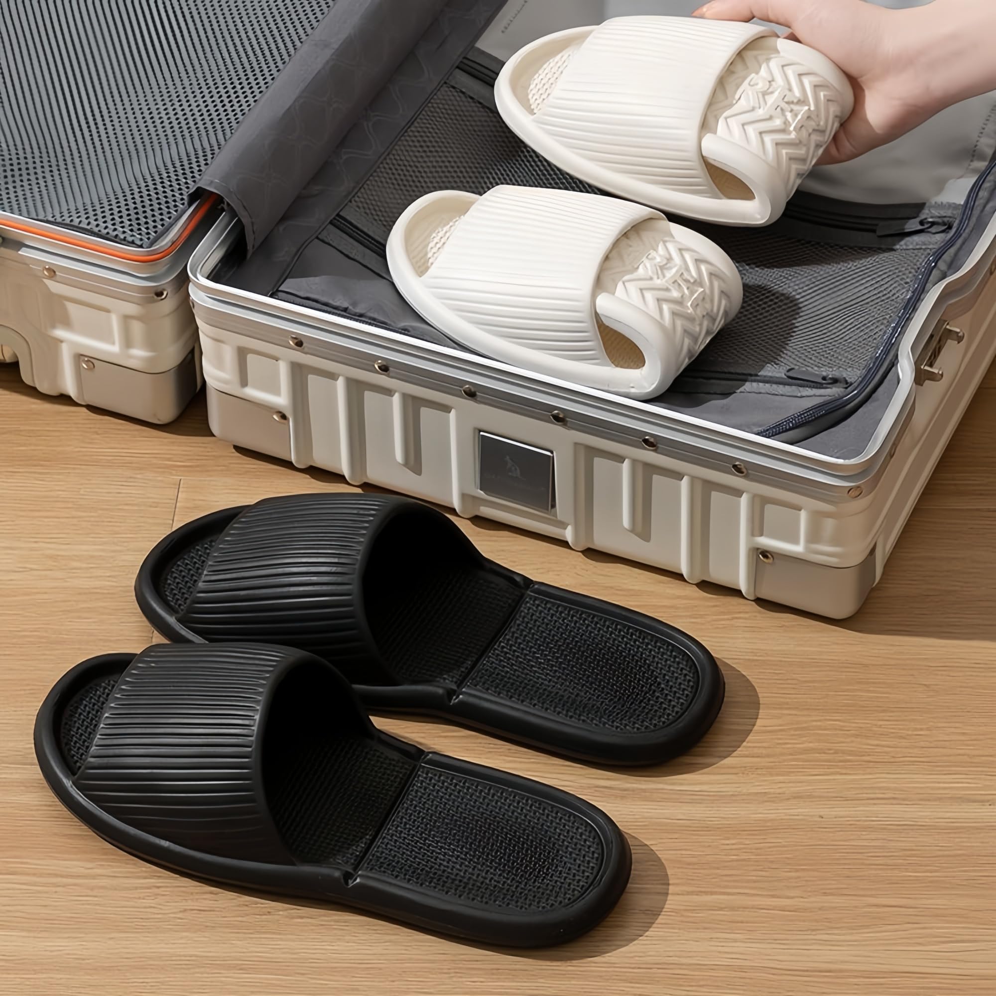 Shower Slippers Foldable Travel Slides For Men Women Unisex Hotel Beach Swimming Trip Quick Dry Non-Slip Lightweight EVA Sandals Indoor Outdoor — view 2