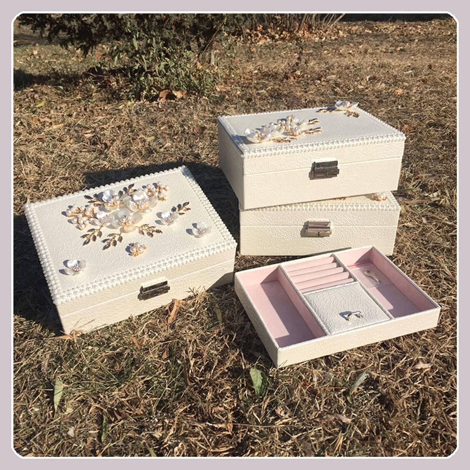 Jewelry Storage Box Creative Simple Pastoral Style Jewelry Box Small Jewelry Storage Box Leather Multilayer with Lock Gift for Woman Jewelry Display Stand