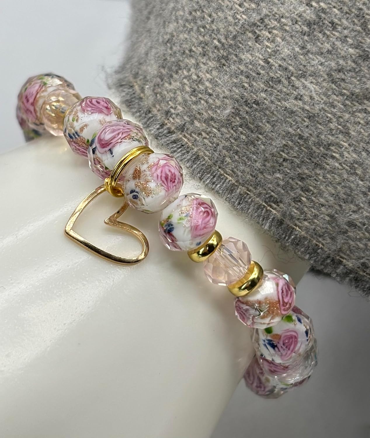 Elegnant Women's Handcrafted Glass Beaded Stretch Bracelet, Faceted White Lampwork Pink Rose Pattern, 18K Gold Plated Accents with Heart Charm - Image 3