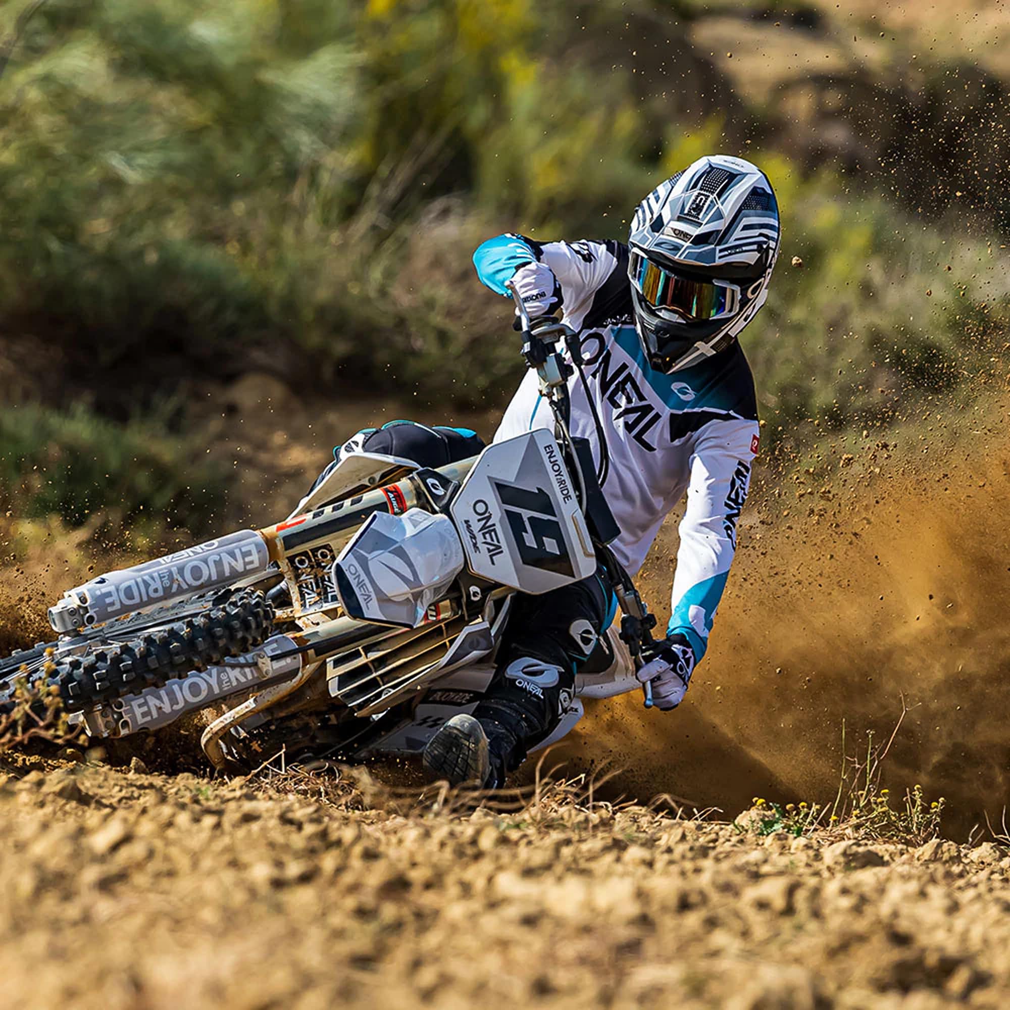 O'NEAL Protection de la poitrine Pee Wee Enfants Motocross Enduro Maille mousse perforante Noir Blanc Taille XS/S 4-9 ans