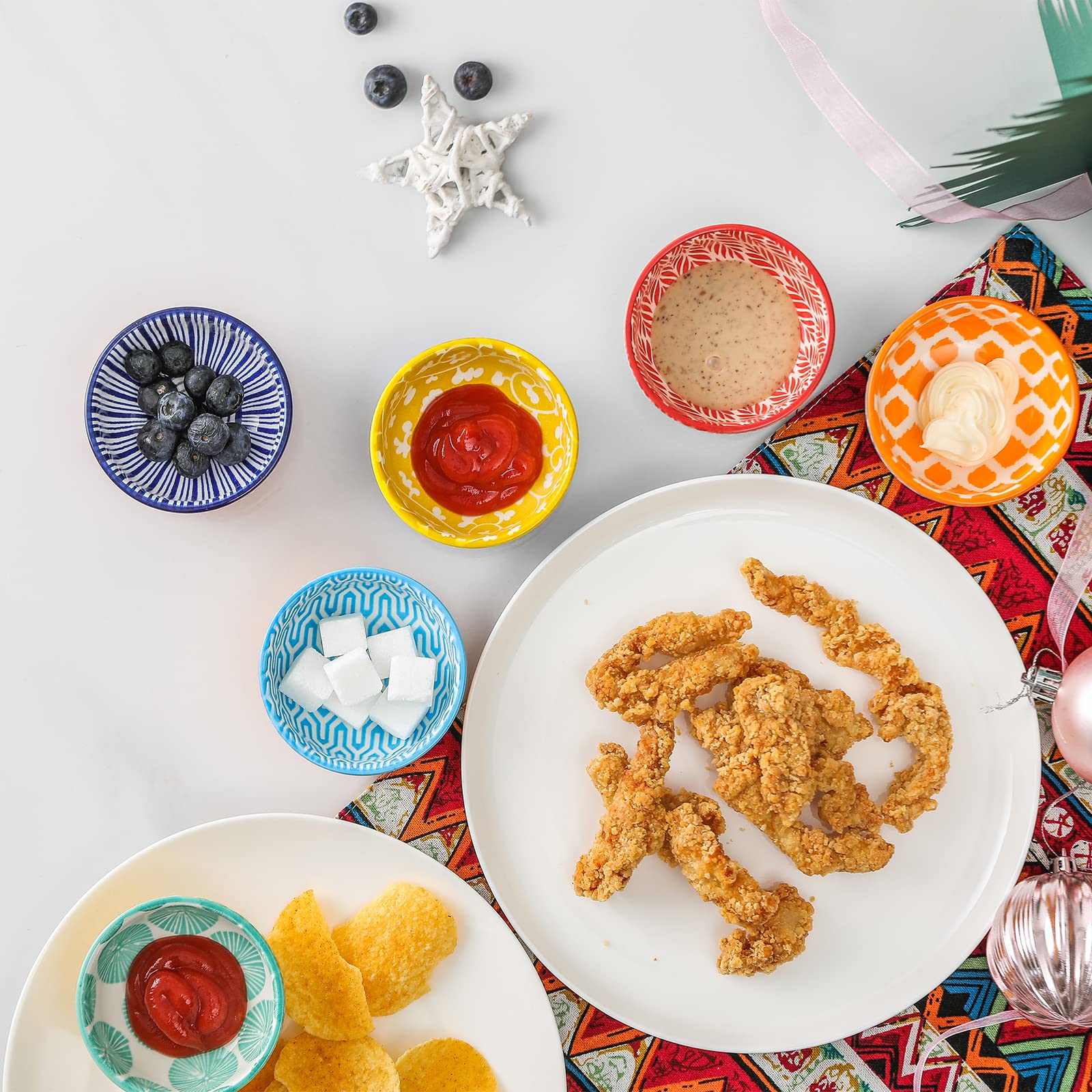 KitchenTour - Juego de 6 cuencos de cerámica para salsa de soja de 2.5 onzas, cuencos de porcelana para condimentos, sushi, salsa de tomate, aperitivo, juego de 6