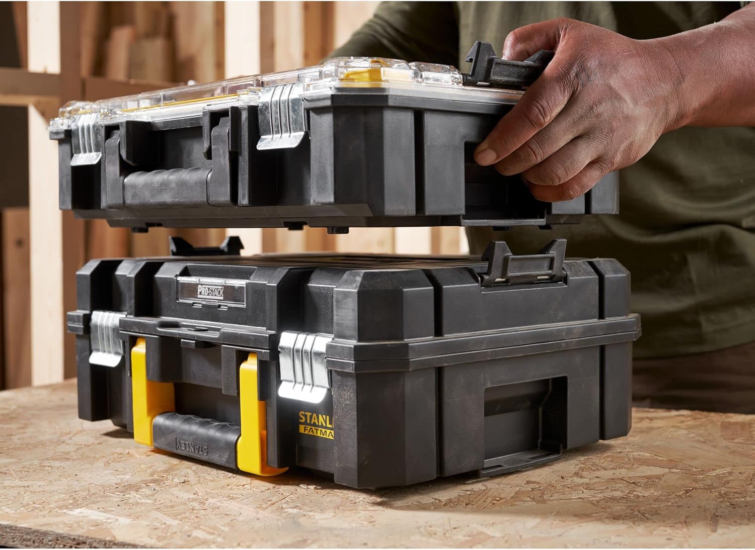 Stanley FatMax FMST82967-1 Stackable Tool Box with Transparent Lid and 10 Sorting Inserts of Different Sizes, Can be Combined with Other TSTAK Boxes