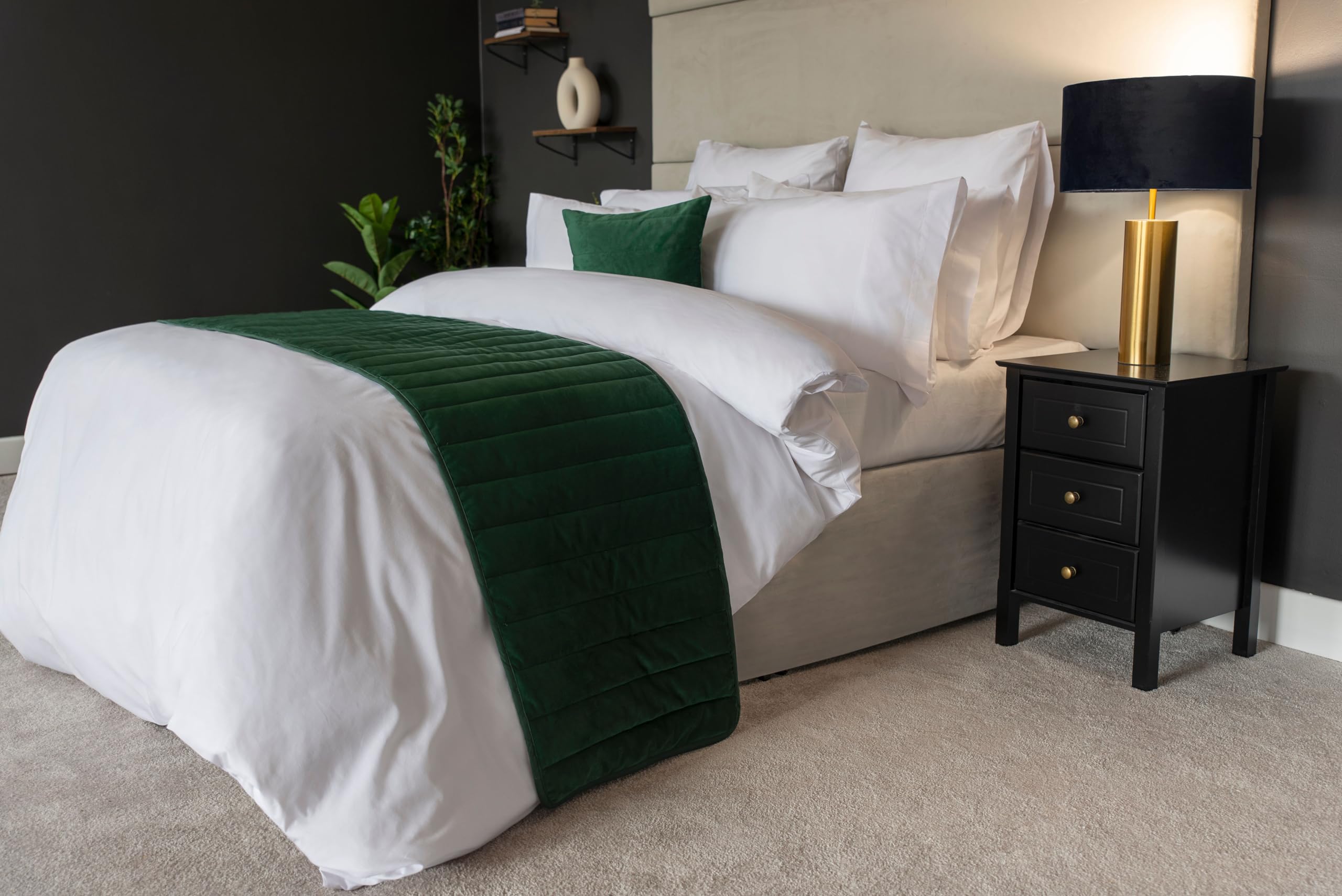 Belledorm Verona Luxury Faux Suede Quilted Bed Runner in Emerald Green