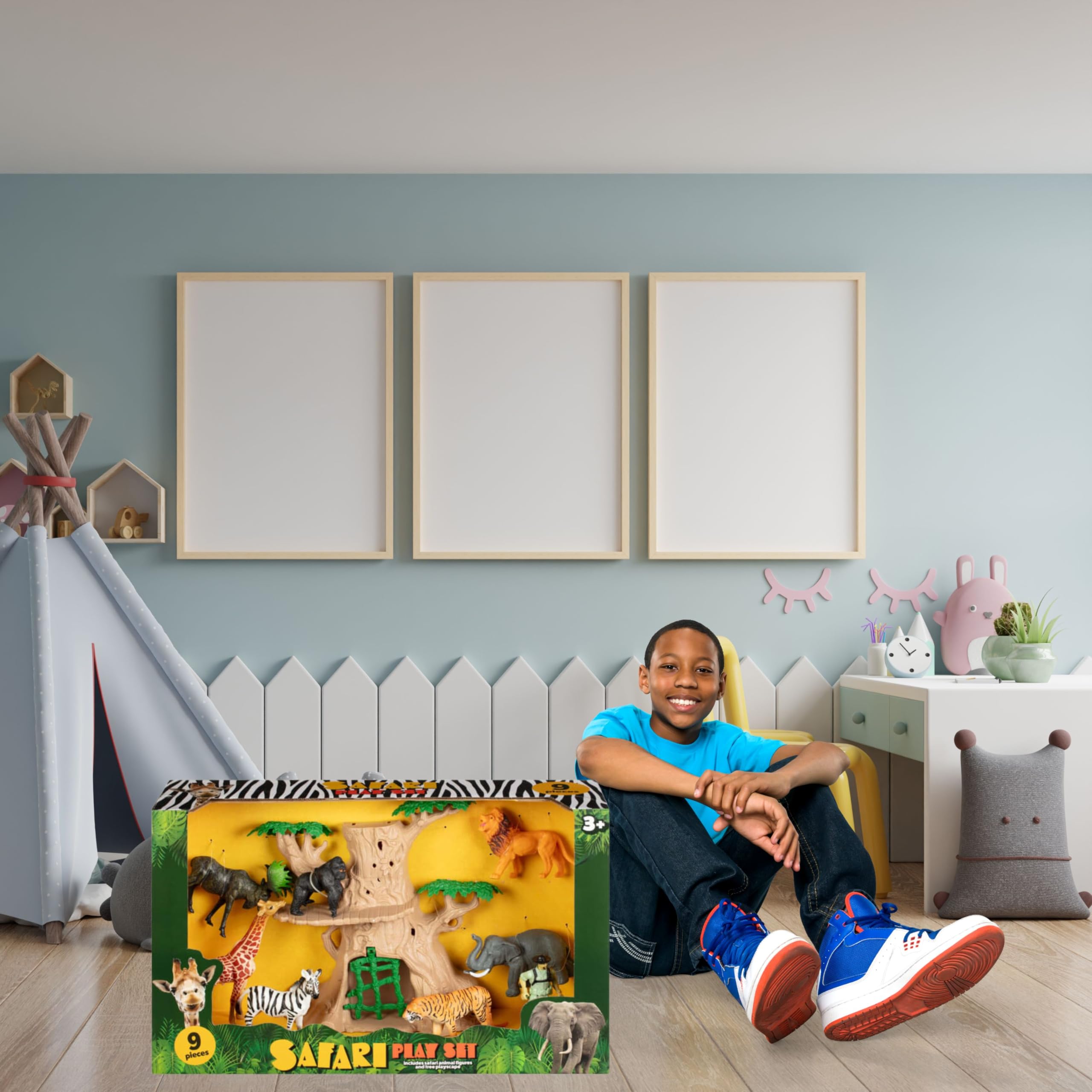 AAMEN 9 pack Safari Playset, Miniature Animal Figures Toy, Play With The Animal Toys On The Interactive Treescape, Safari Playset with figures of a gorilla, giraffe, elephant and more 3 + Year