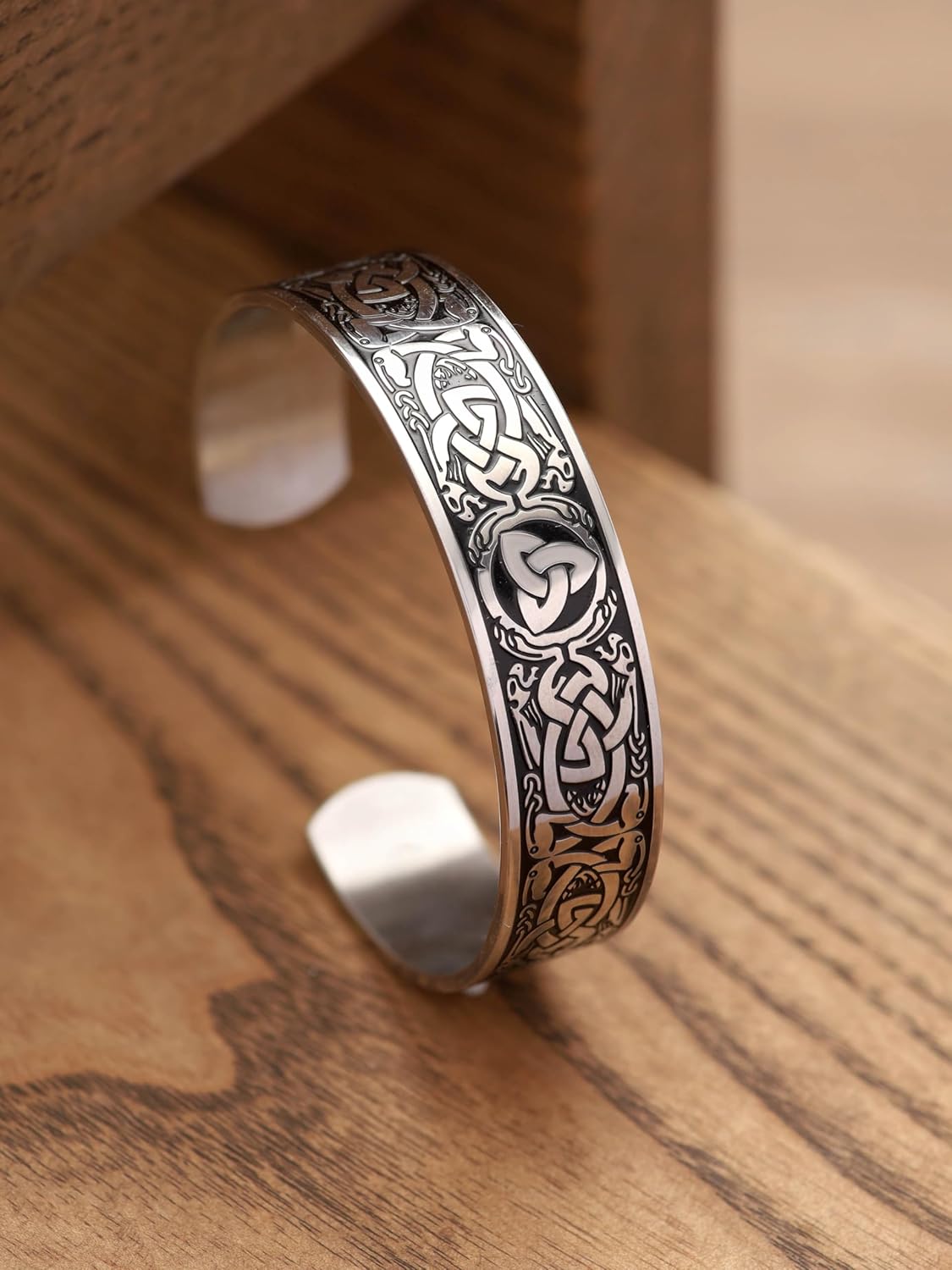 HAQUIL Viking Jewelry Viking Cuff Bracelet for Men and Women - Image 2