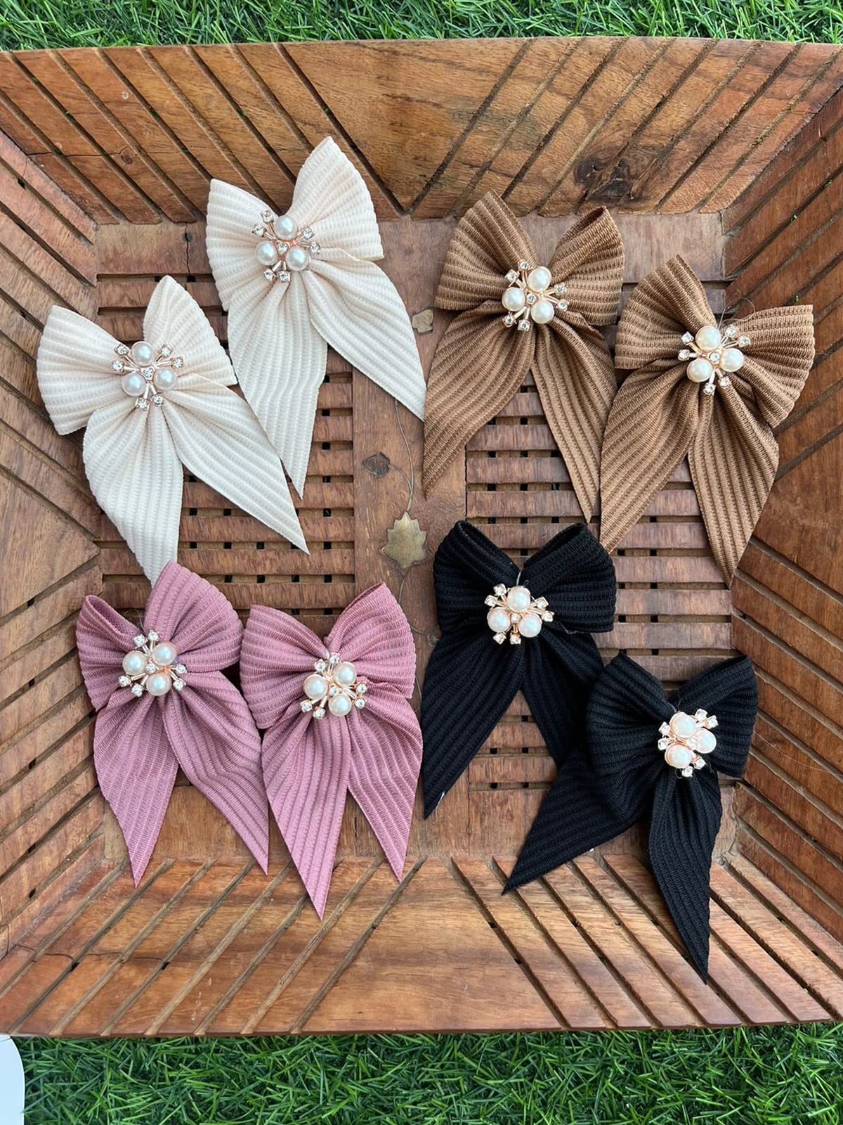 VSAKSH Multicolor Baby Girl Hair Clips, Bows for Girls, 2 Pack 3.8 Inches Bows with Fully Lined Alligator Clip Assorted Hair Accessories (Random Color) (B0BN46NRCF) Amazon Price History, Amazon Price Tracker