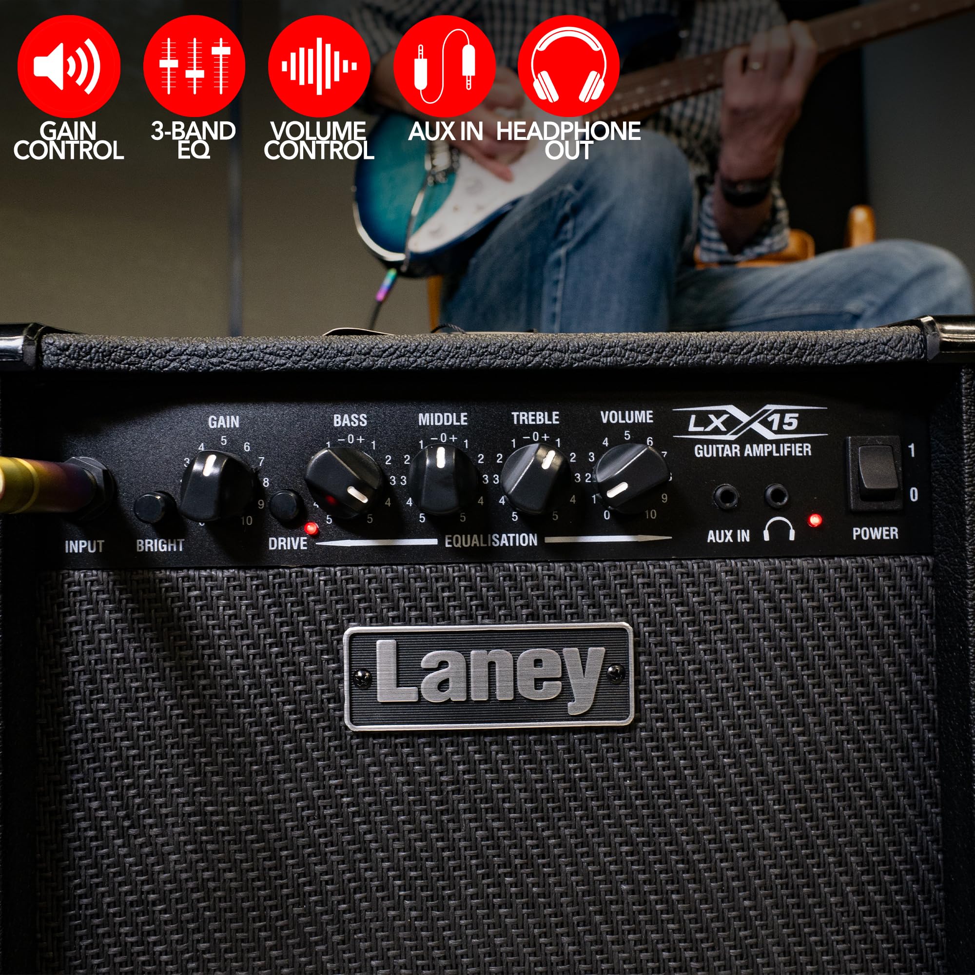 Laney LX15 Amplificatore di chitarra elettrica - AMP da 15 W, interruttore di azionamento, EQ a 3 bande, input Aux- AMP portatile compatto per principianti - nero