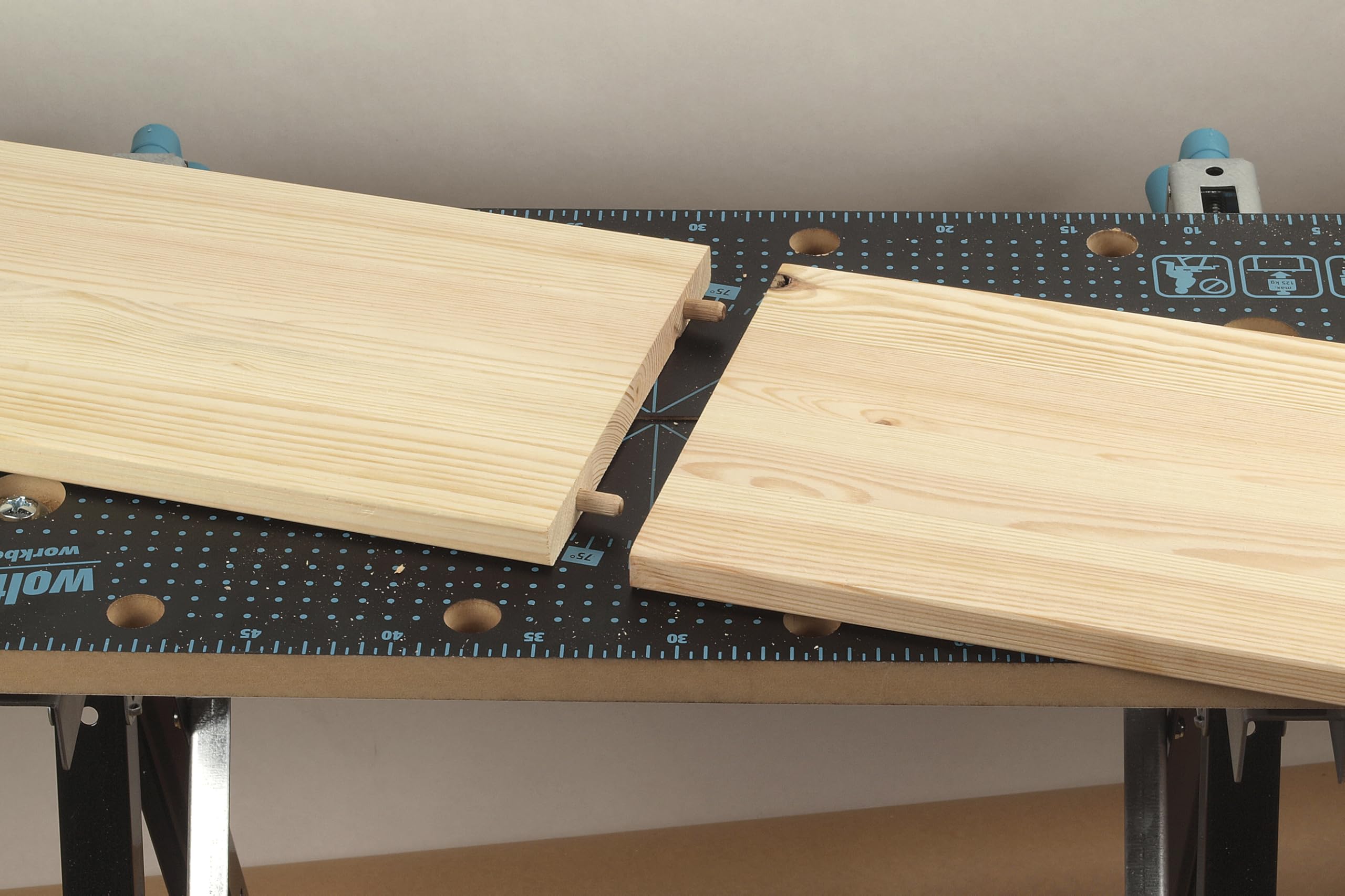 Wolfcraft Coffret Assemblage Tourillons 6, 8 et 10 mm - 78 Pièces