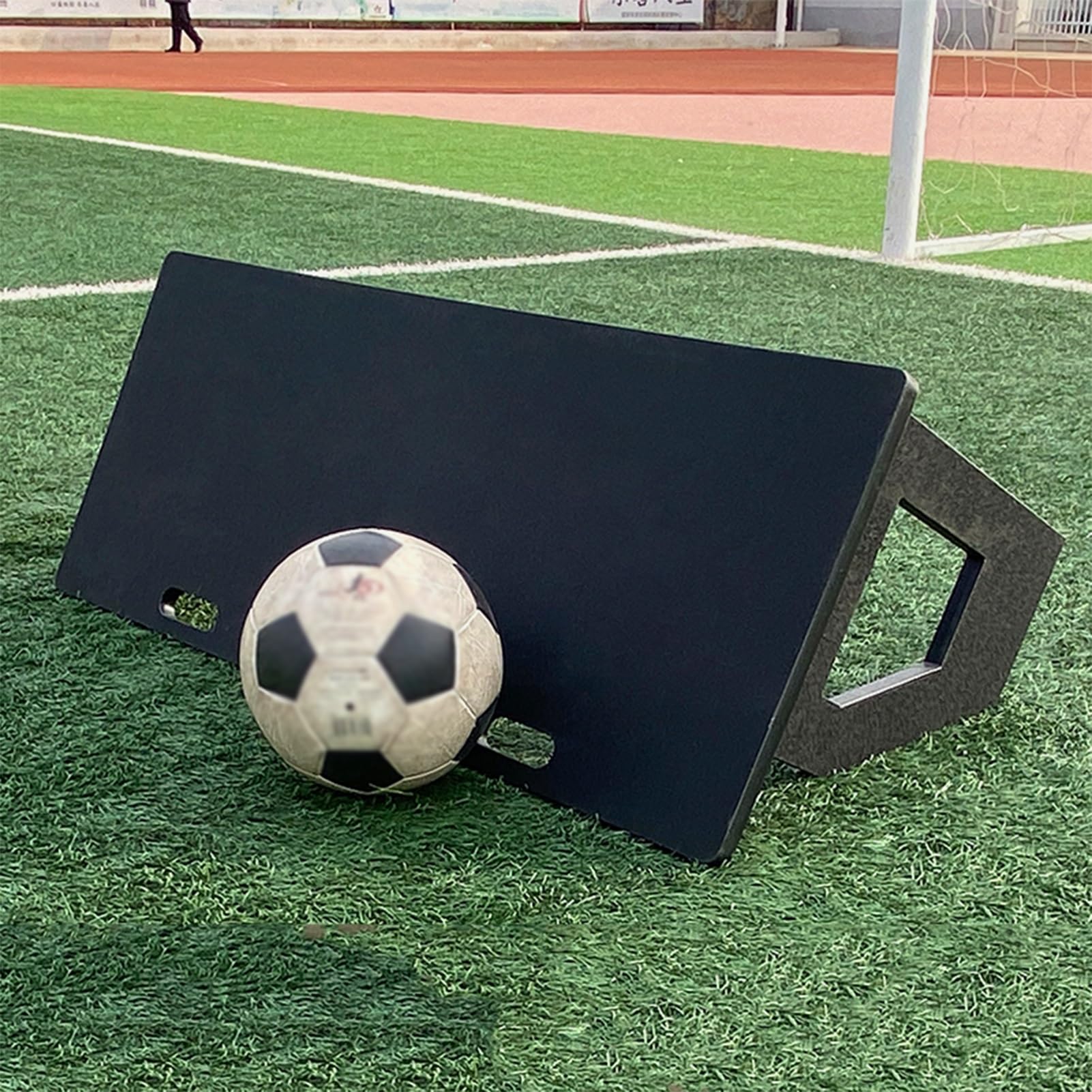Stazione Di Calcio Rimbalzante, Ausilio For L'allenamento Di Precisione Di Passaggio, Attrezzatura For L'allenamento Di Calcio Rimbalzante, Muro Di Allenamento Di Calcio Resistente Agli Urti