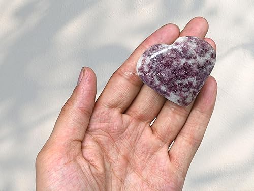 Miniatura 4 de Piedra de palma de corazón de cristal de lepidolita, piedra de preocupación de masaje de bolsillo para equilibrio natural de chakras del cuerpo,